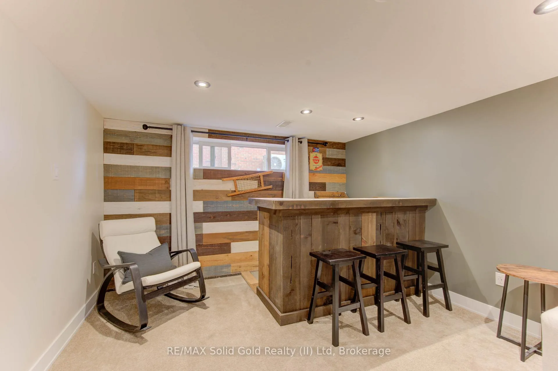 Photo 17 of 50 Edinburgh Road, Kitchener — HOMEH