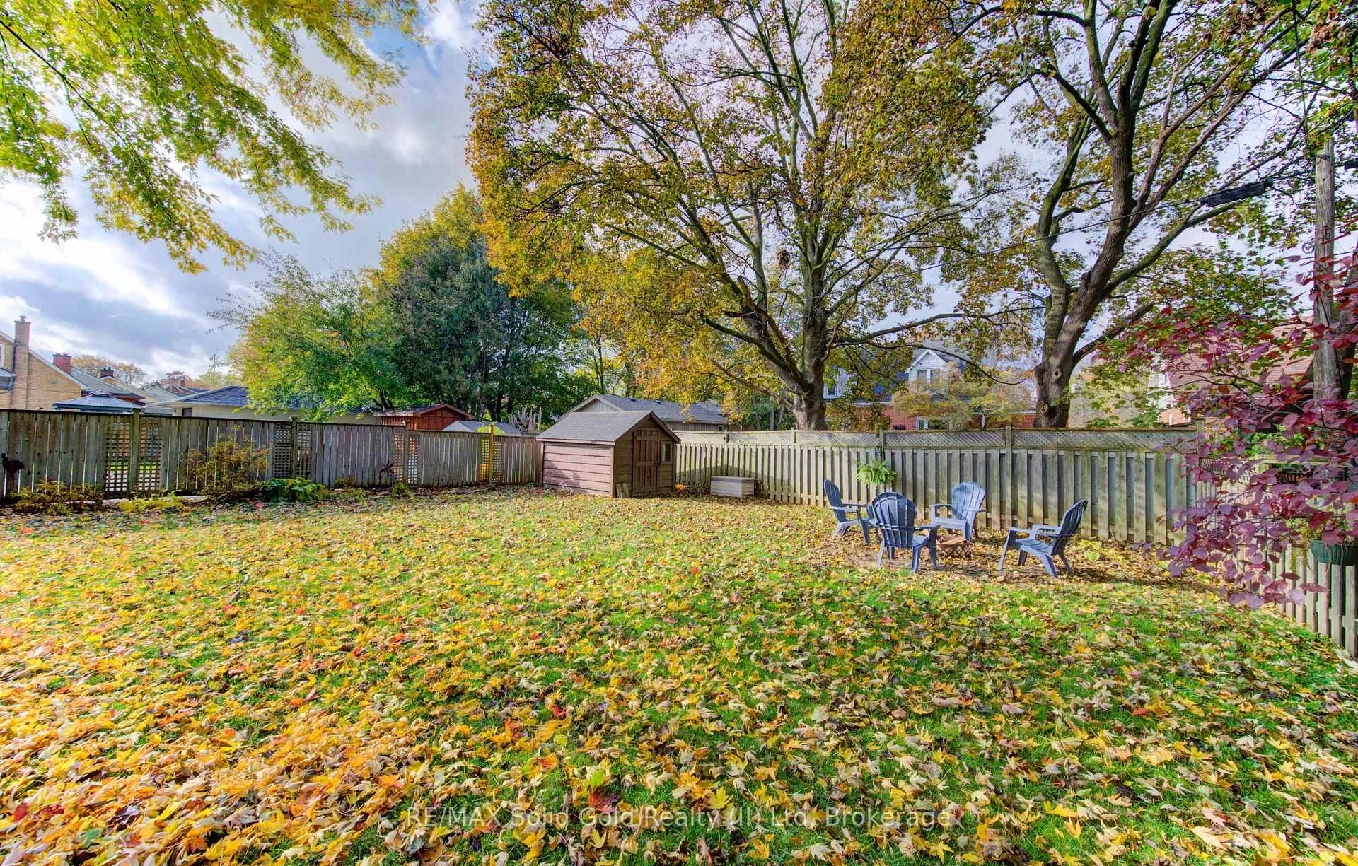 Photo 22 of 50 Edinburgh Road, Kitchener — HOMEH