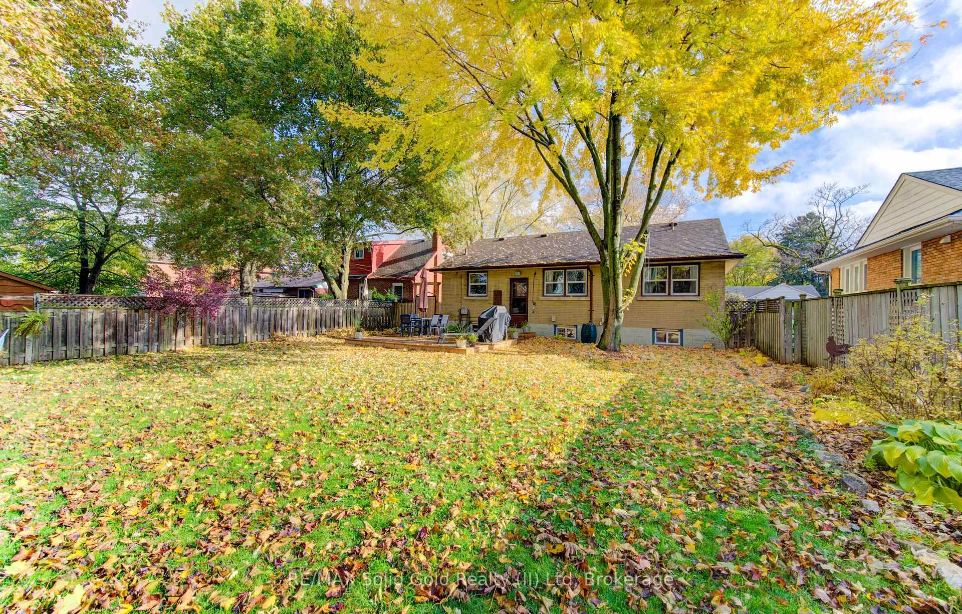 Photo 23 of 50 Edinburgh Road, Kitchener — HOMEH