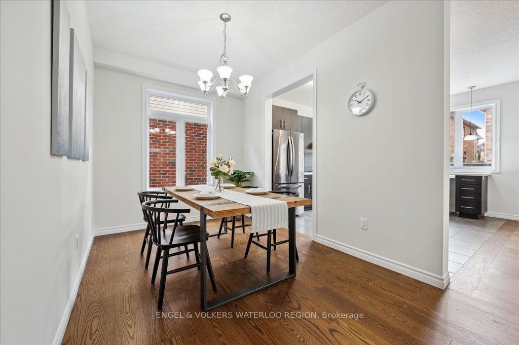 Photo 12 of 528 Wasaga Crescent, Waterloo — HOMEH