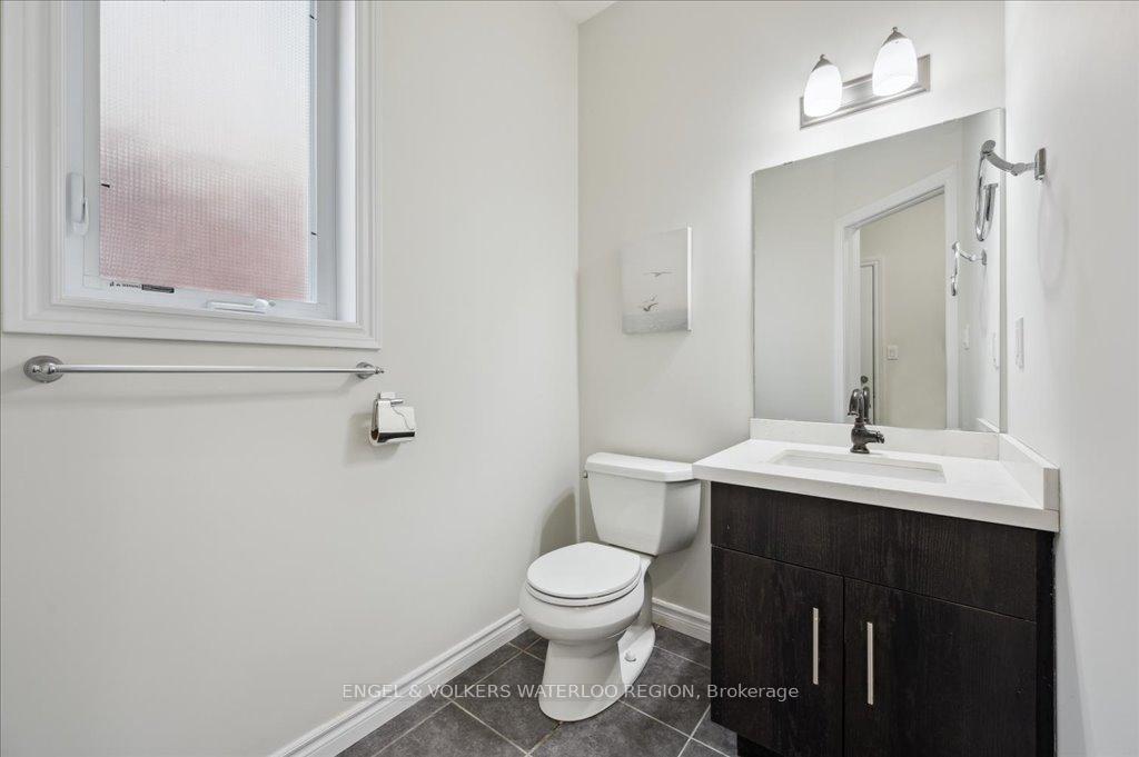 Photo 23 of 528 Wasaga Crescent, Waterloo — HOMEH