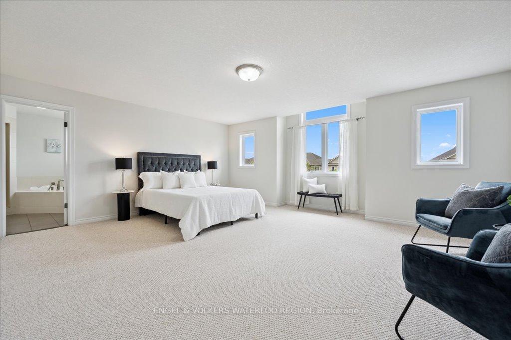 Photo 34 of 528 Wasaga Crescent, Waterloo — HOMEH