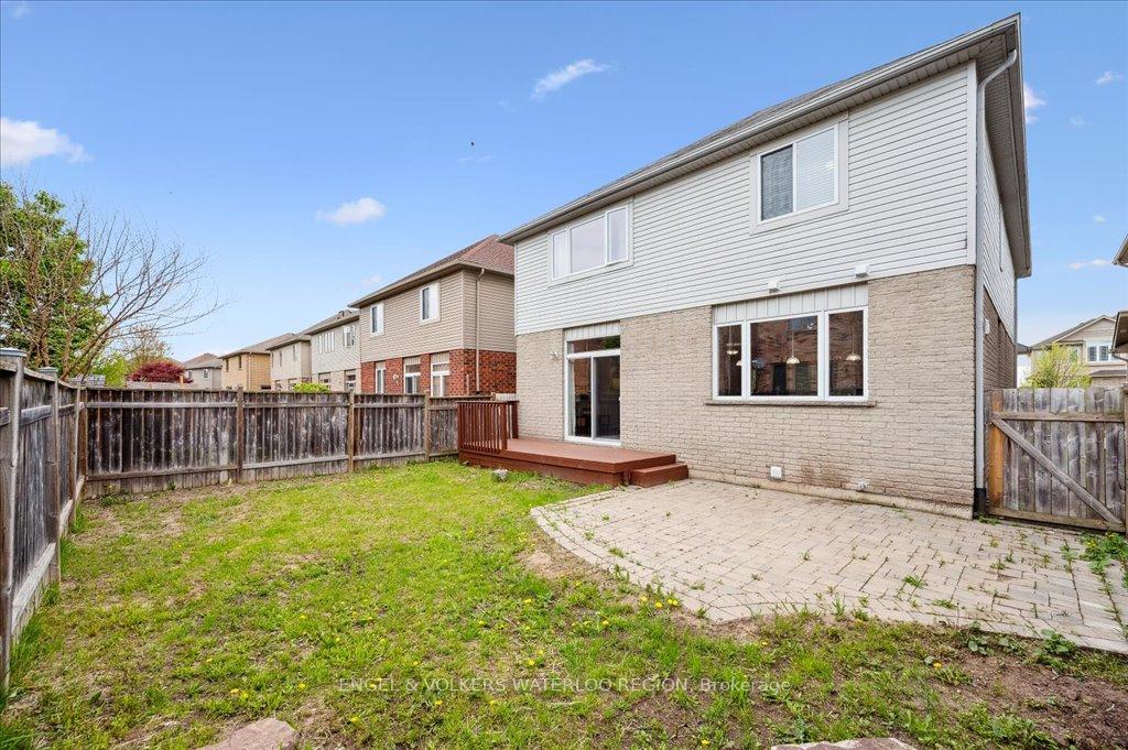 Photo 44 of 528 Wasaga Crescent, Waterloo — HOMEH