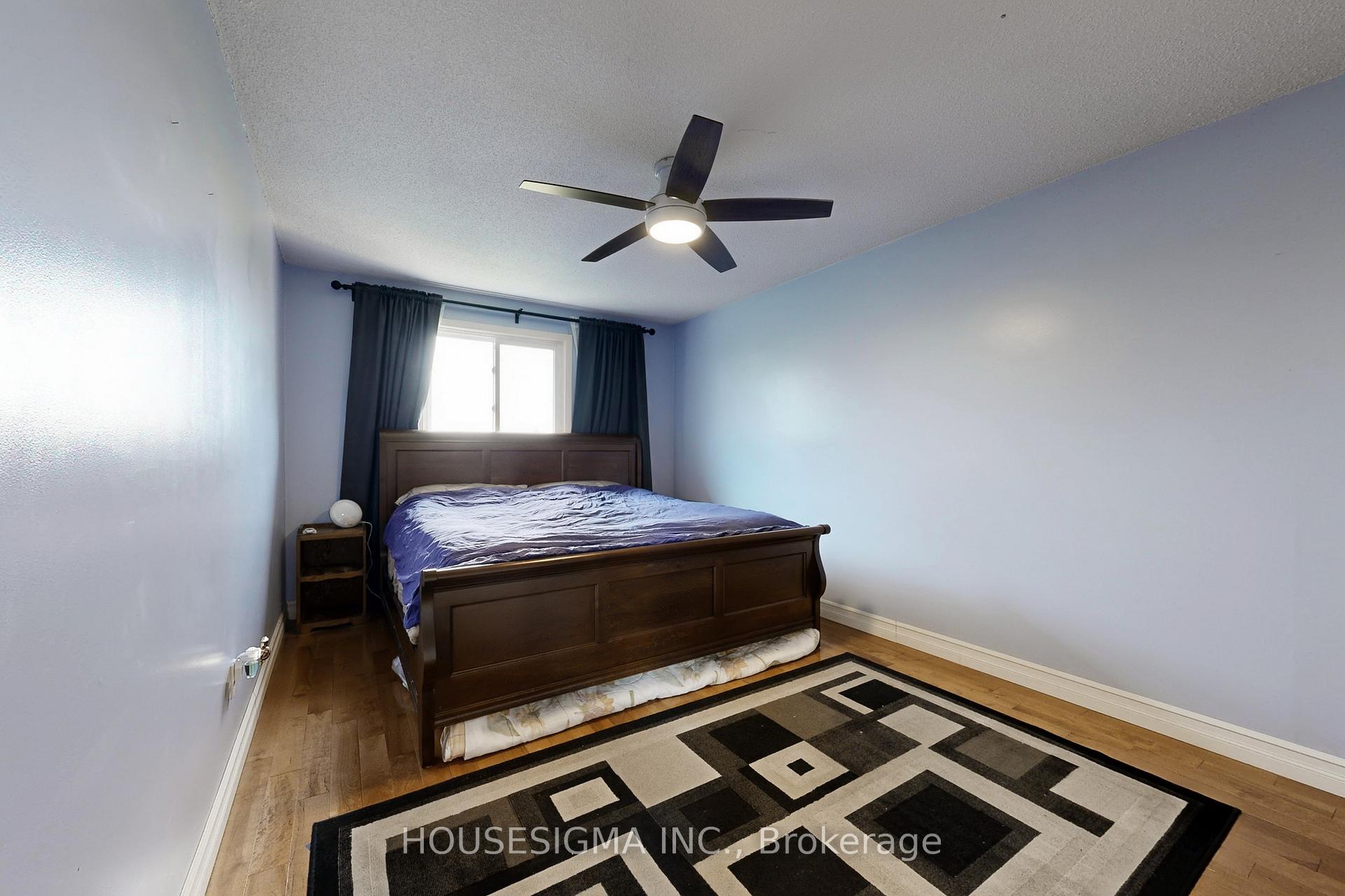 Photo 16 of 54 Oakmount Crescent, Vaughan, Glen Shields — HOMEH