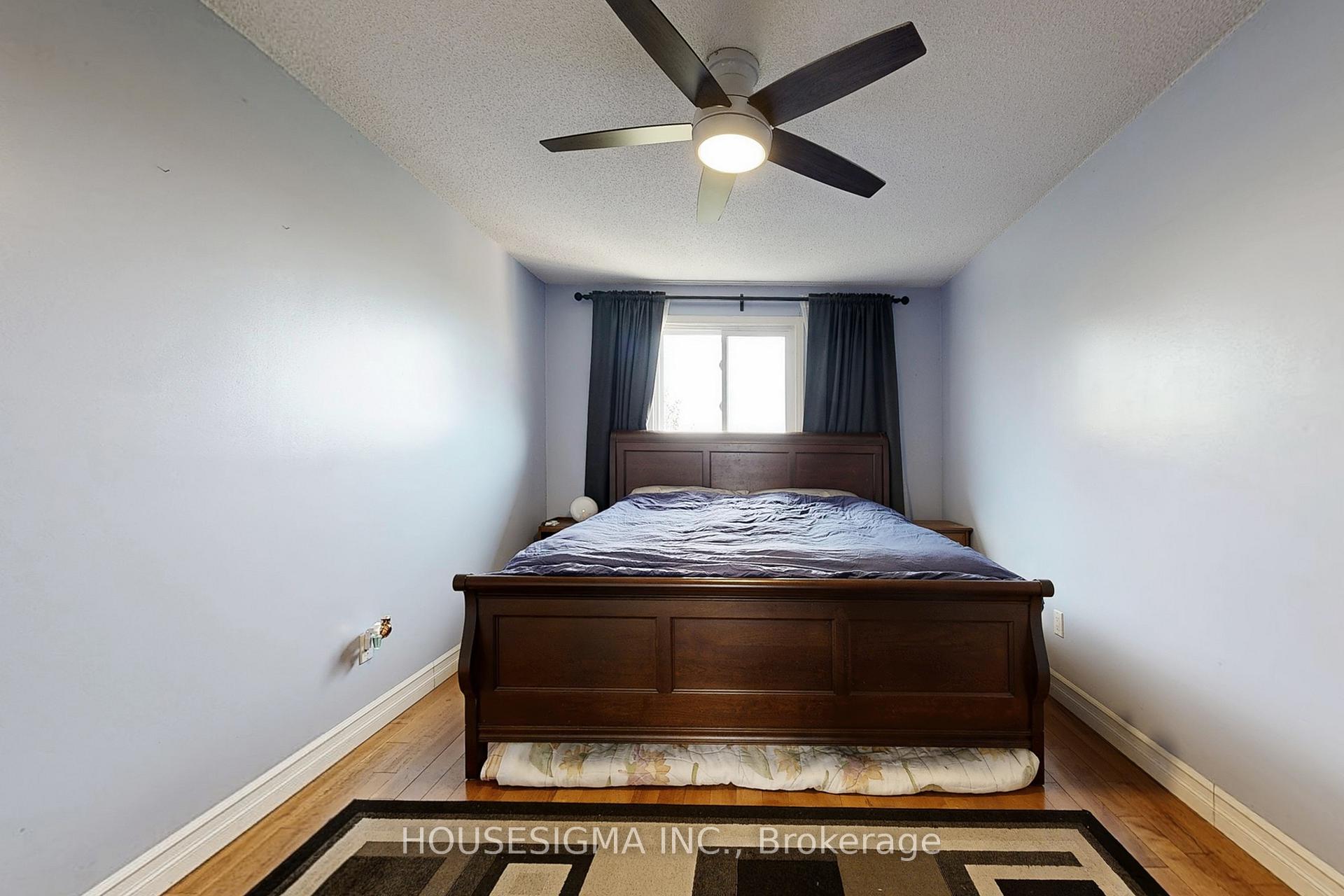 Photo 17 of 54 Oakmount Crescent, Vaughan, Glen Shields — HOMEH