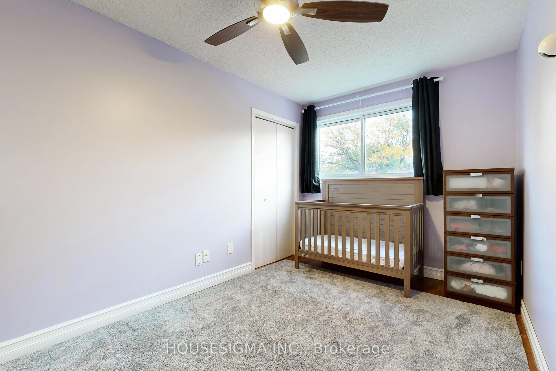 Photo 23 of 54 Oakmount Crescent, Vaughan, Glen Shields — HOMEH