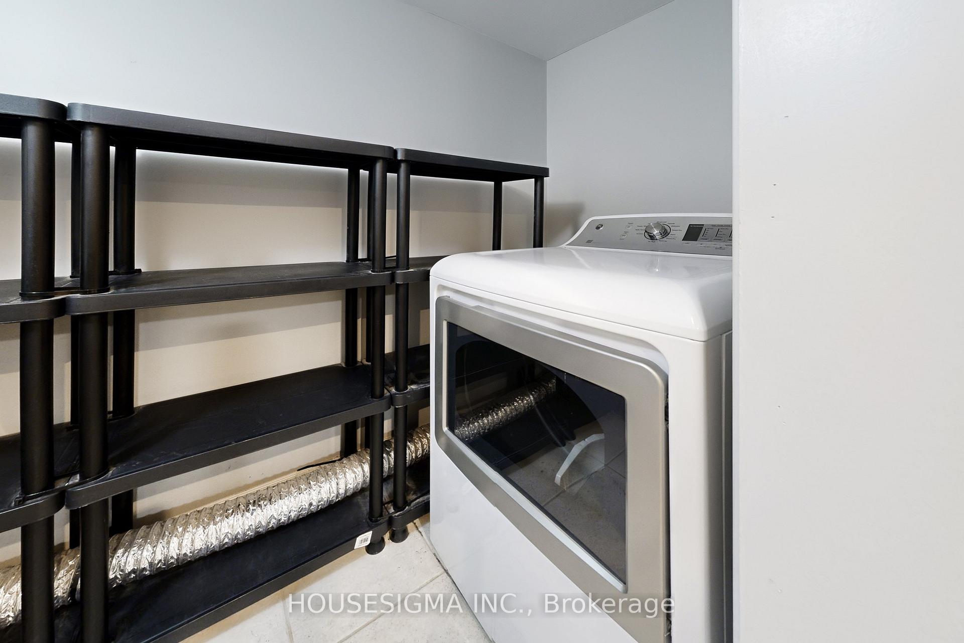 Photo 38 of 54 Oakmount Crescent, Vaughan, Glen Shields — HOMEH