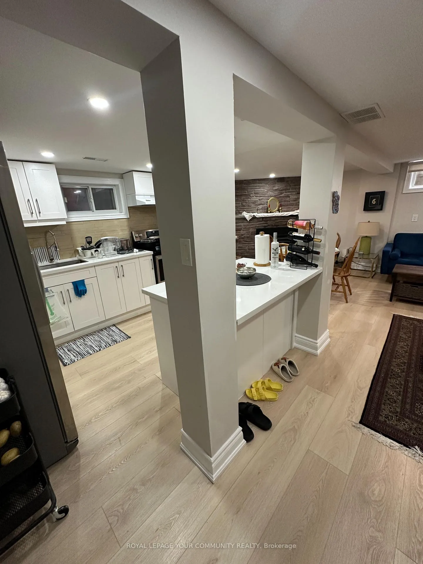 Photo 8 of 100 Richardson Dr, Aurora, Aurora Highlands — HOMEH