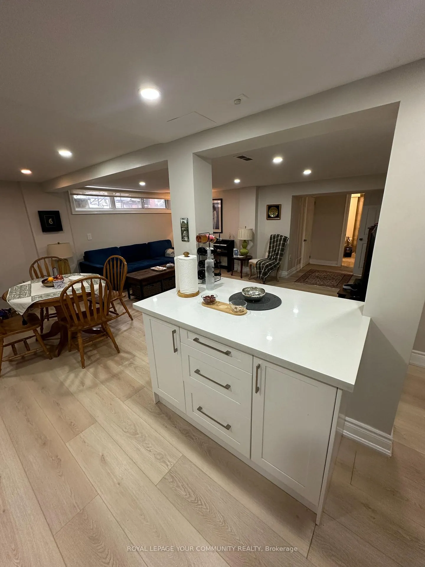 Photo 9 of 100 Richardson Dr, Aurora, Aurora Highlands — HOMEH