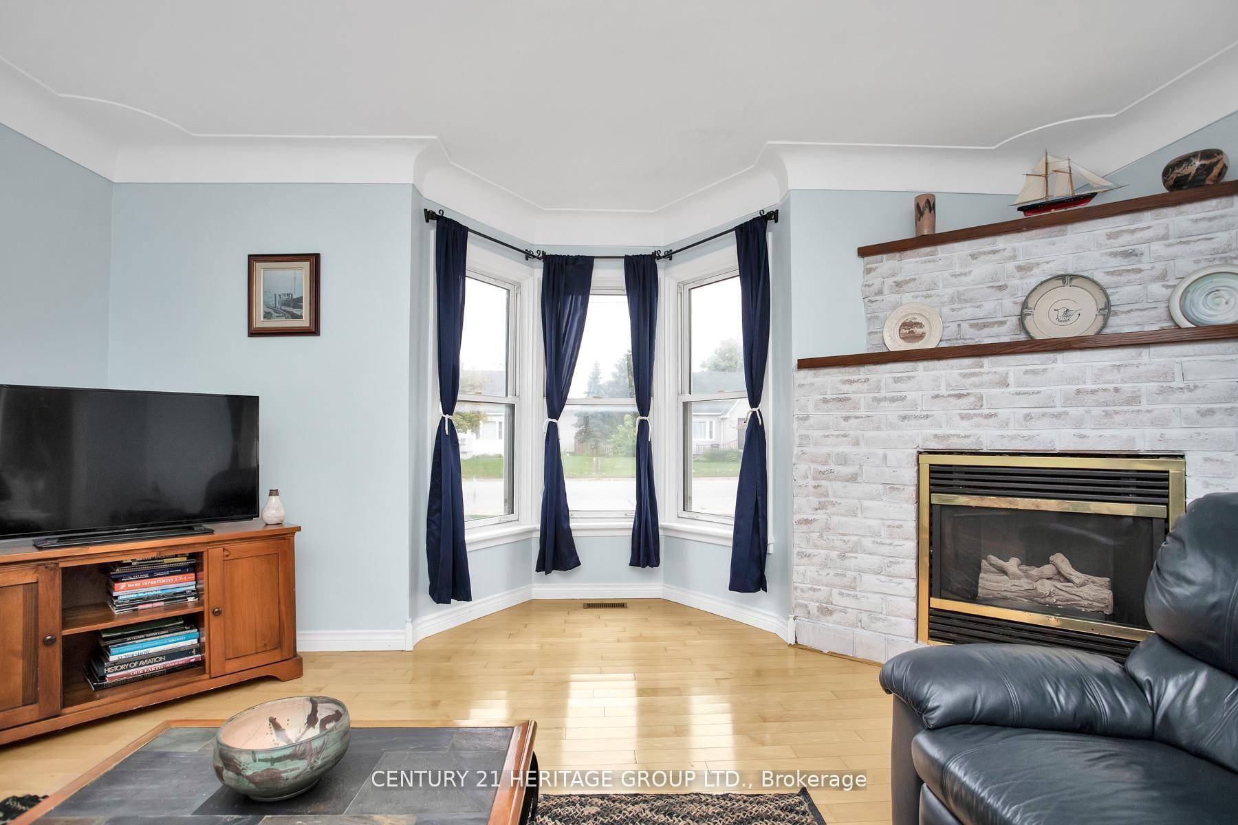 Photo 7 of 279 Graham Road, West Elgin, West Lorne — HOMEH