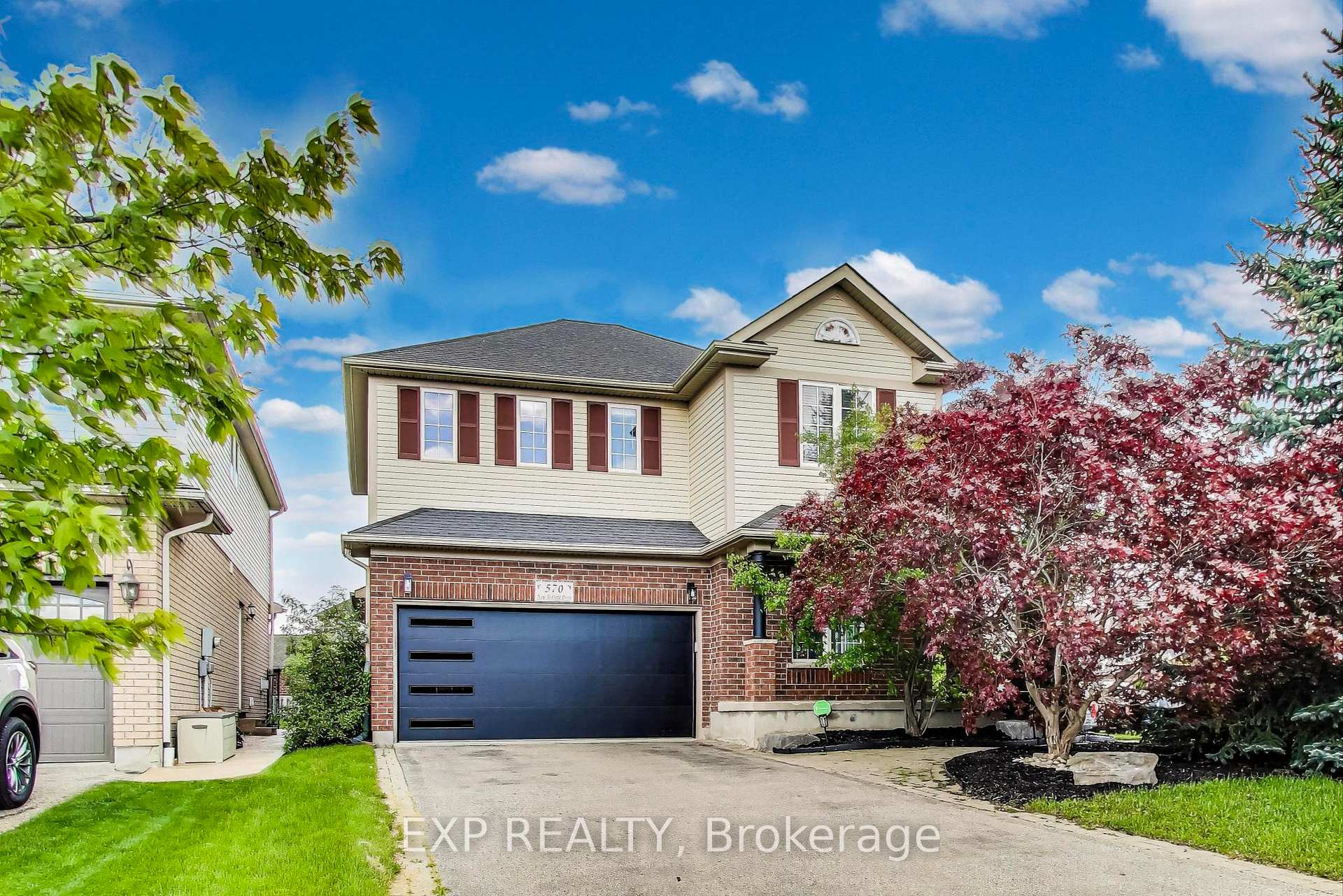 Photo 1 of 570 New Bedford Drive, Waterloo — HOMEH