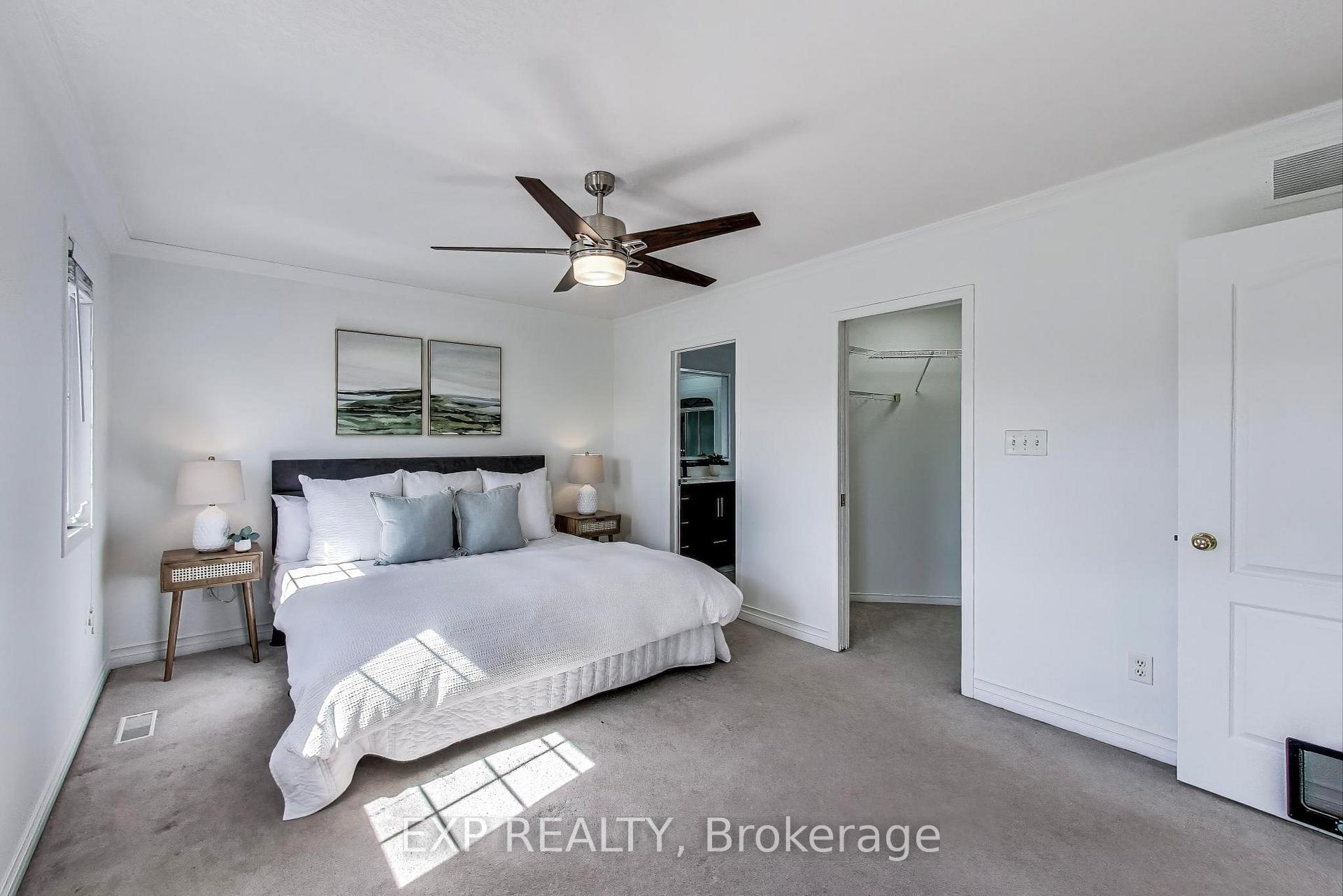 Photo 20 of 570 New Bedford Drive, Waterloo — HOMEH