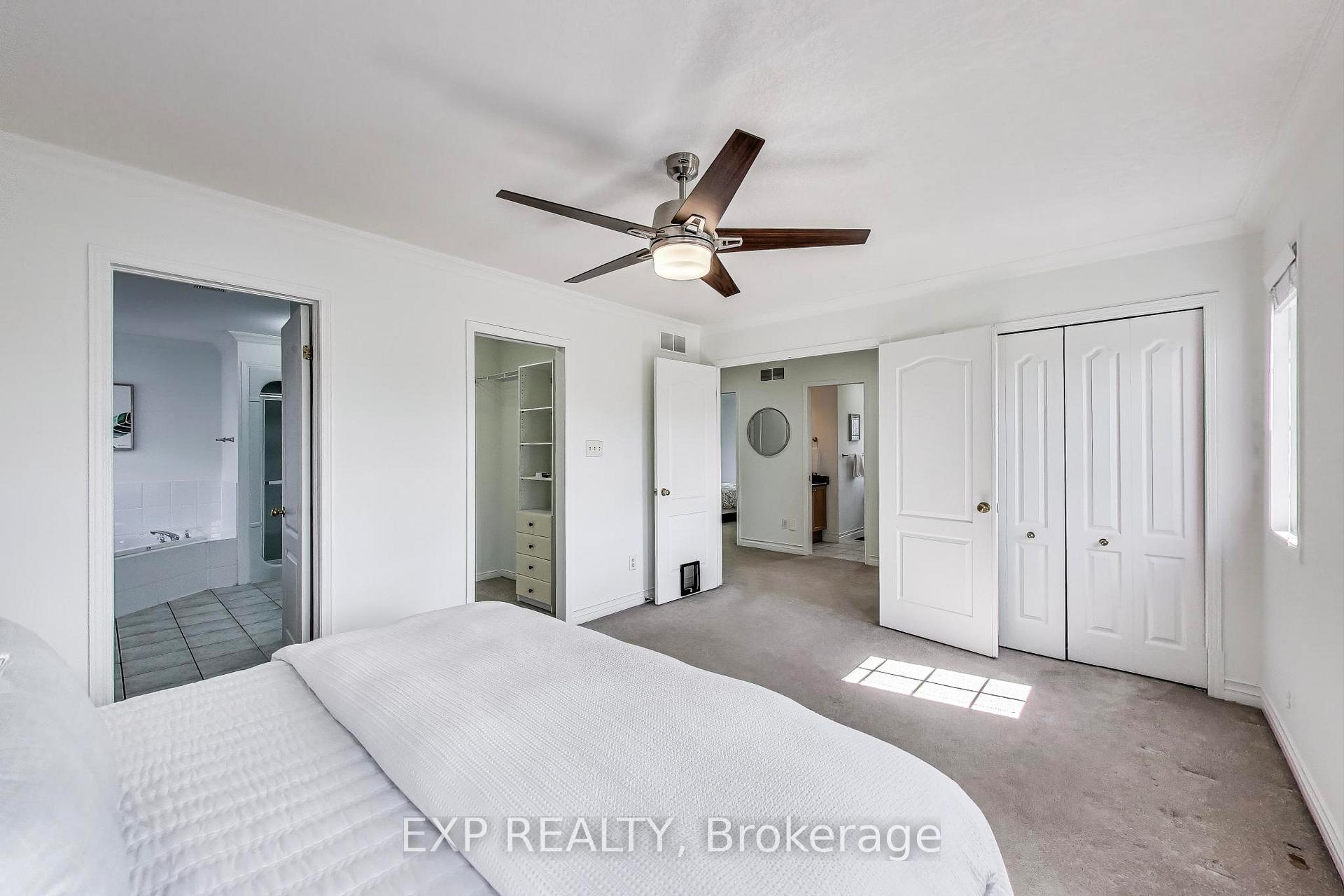 Photo 21 of 570 New Bedford Drive, Waterloo — HOMEH