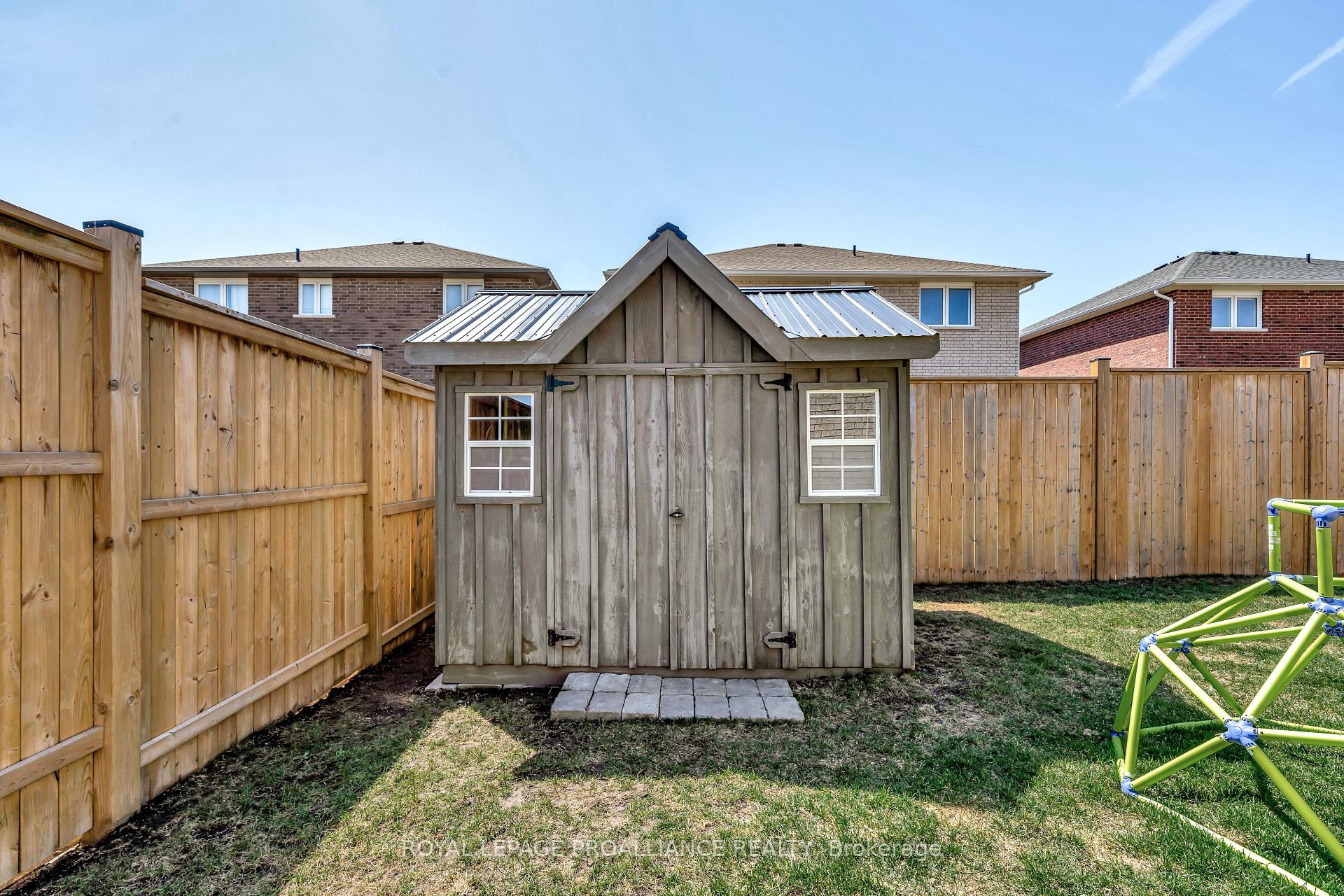 Photo 39 of 16 Hummingbird Drive, Belleville, Thurlow Ward — HOMEH