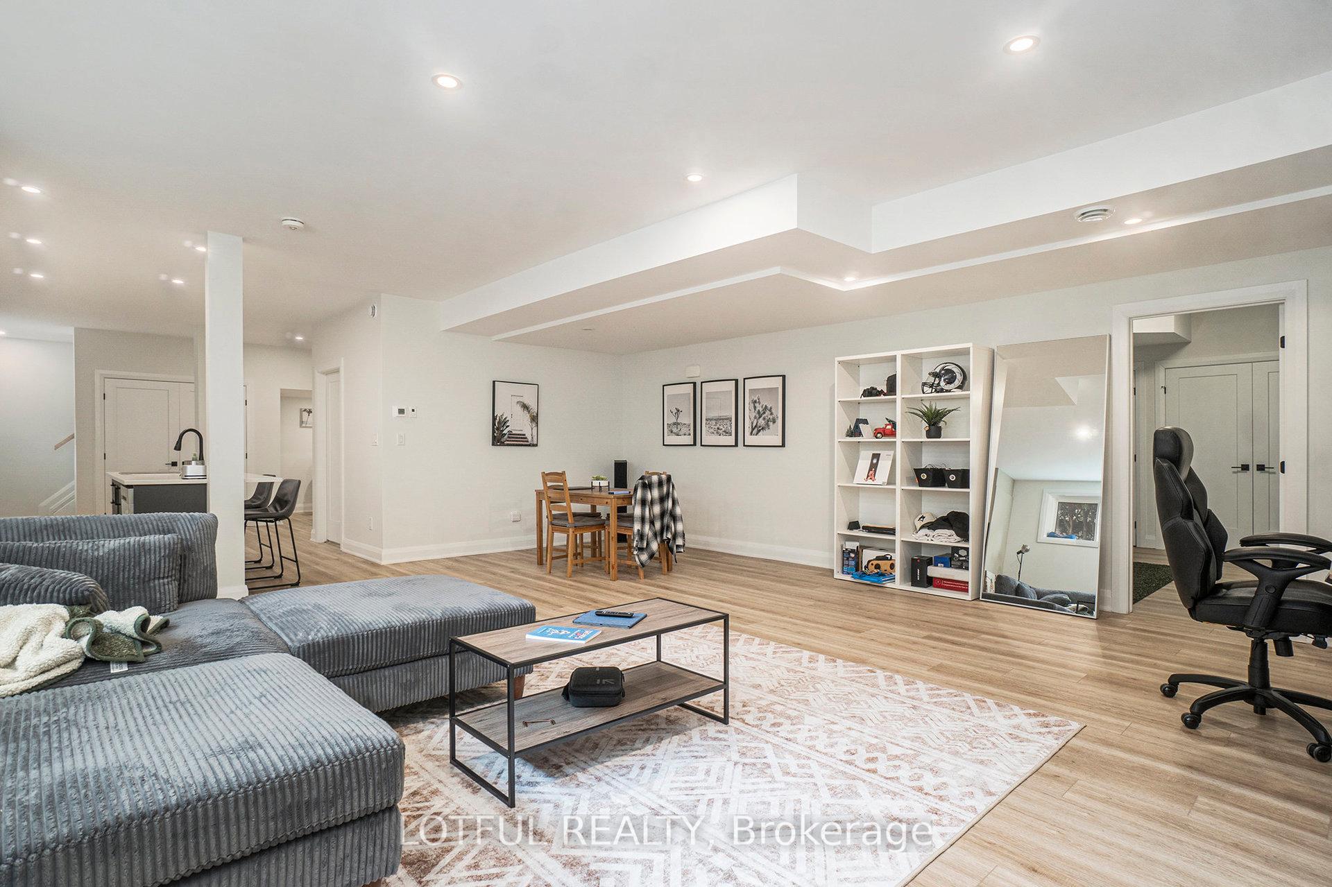 Photo 6 of Unit B, 411 Leighton Terrace, Ottawa, Westboro/Hampton Park — HOMEH