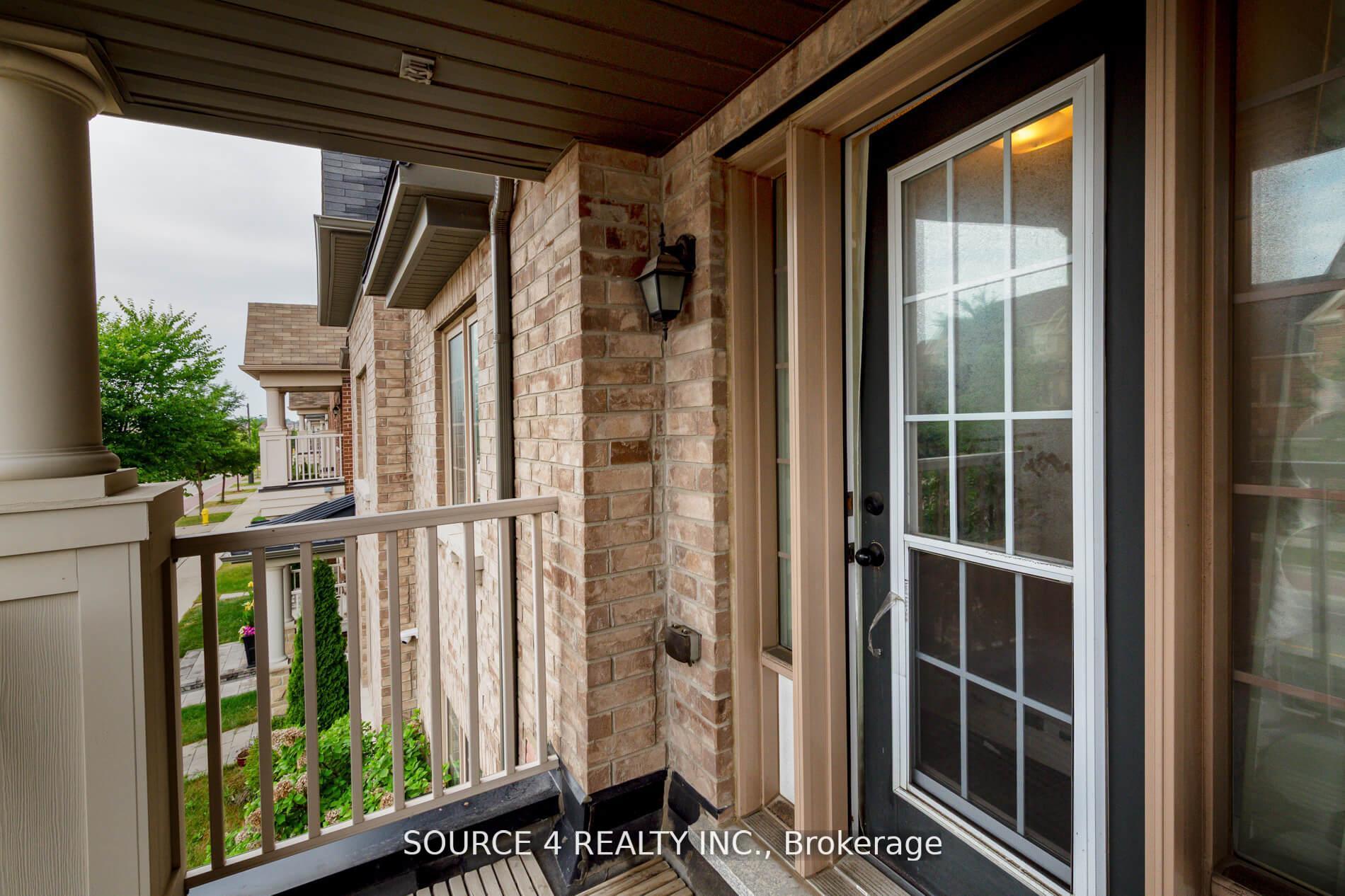 Photo 17 of 129 Barons Street, Vaughan, Kleinburg — HOMEH