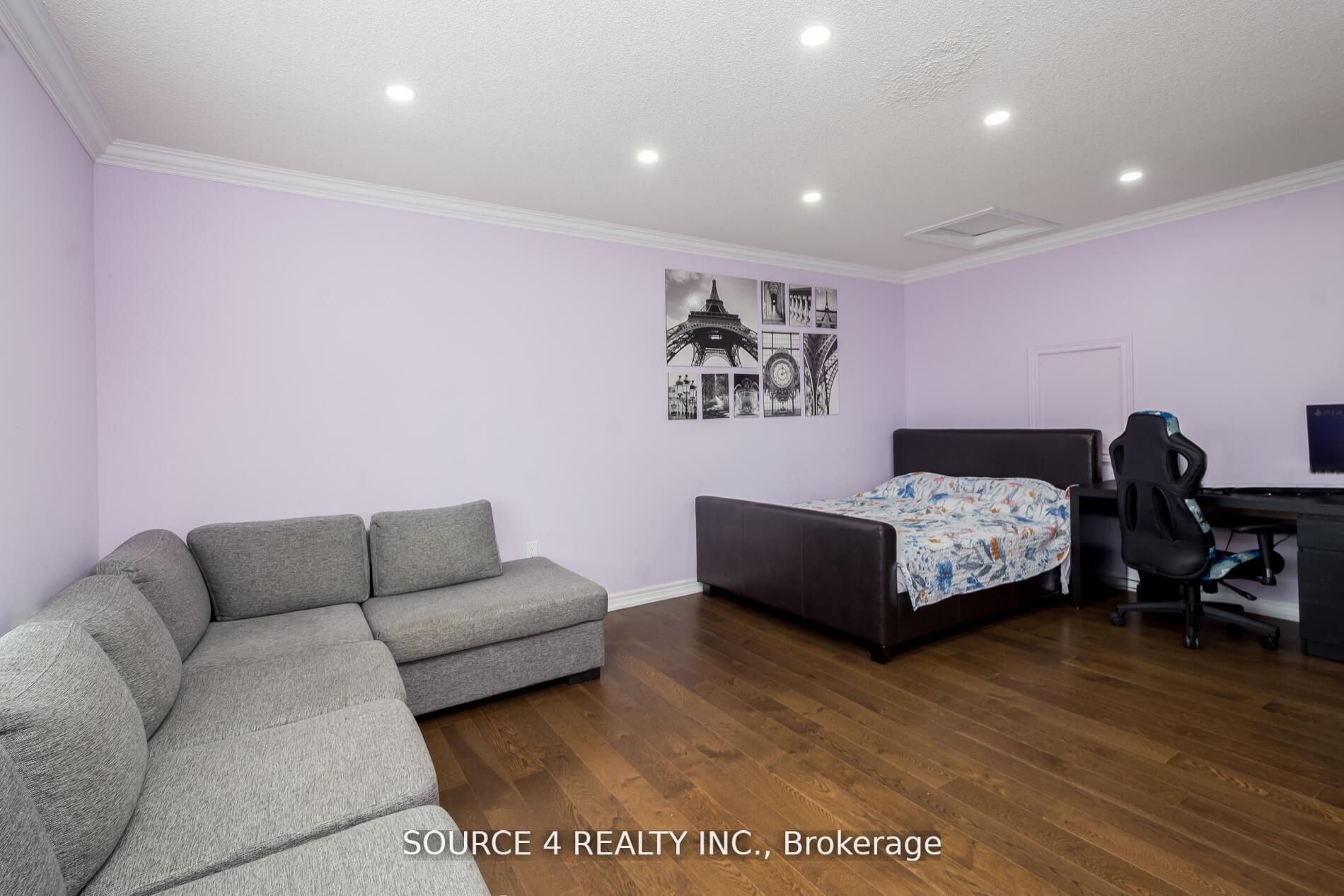 Photo 22 of 129 Barons Street, Vaughan, Kleinburg — HOMEH