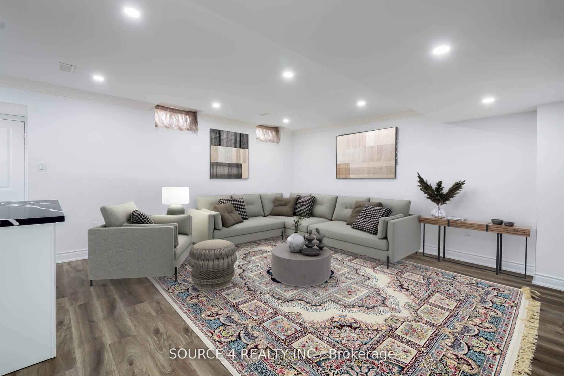 Photo 25 of 129 Barons Street, Vaughan, Kleinburg — HOMEH