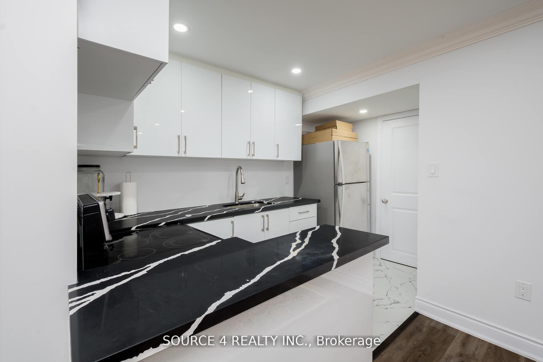 Photo 26 of 129 Barons Street, Vaughan, Kleinburg — HOMEH