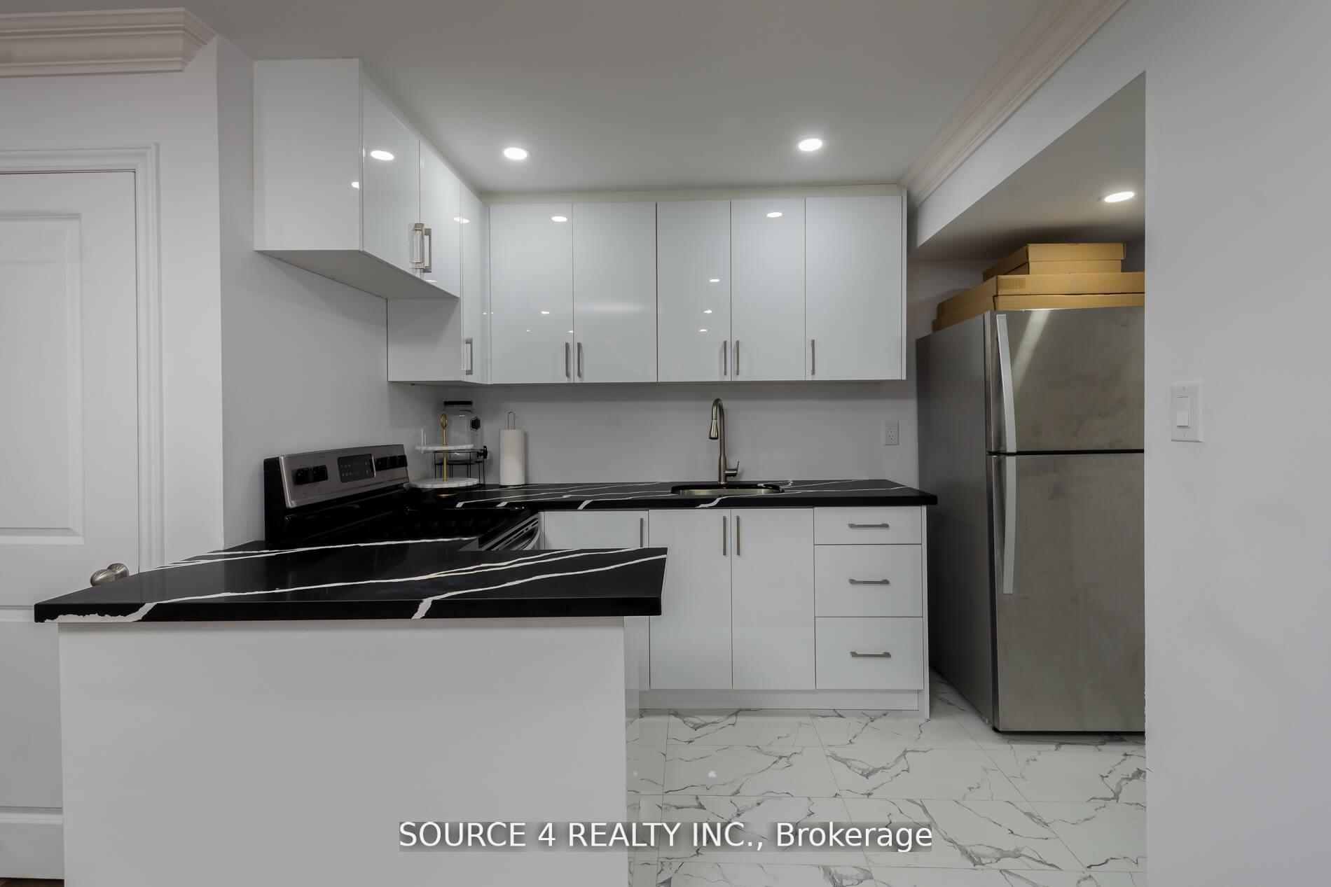 Photo 27 of 129 Barons Street, Vaughan, Kleinburg — HOMEH