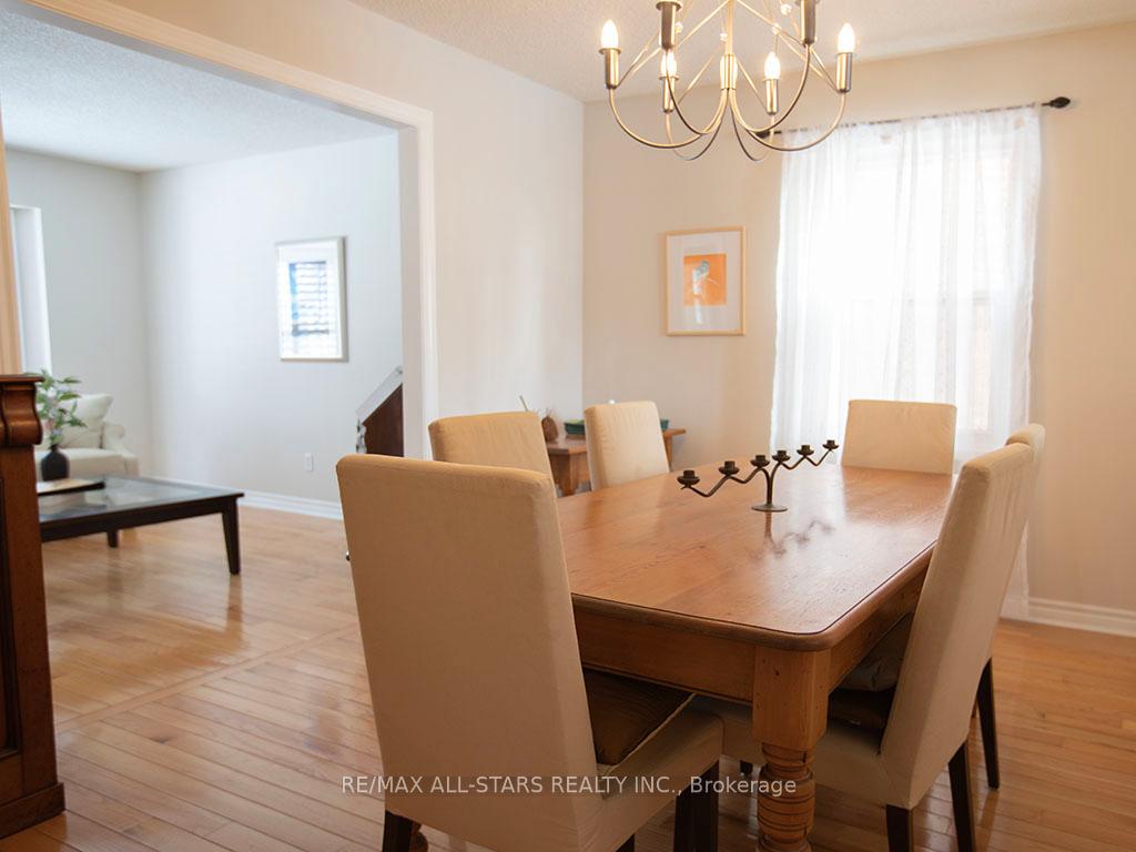 Photo 9 of 40 Carmody Lane, Uxbridge — HOMEH