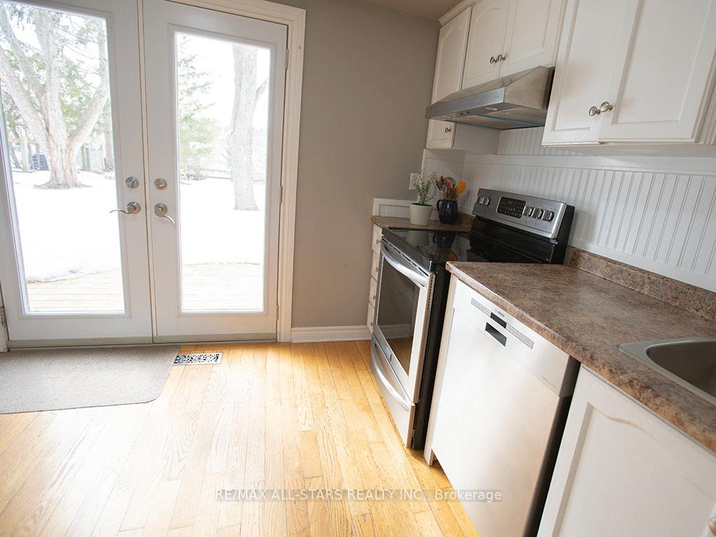 Photo 16 of 40 Carmody Lane, Uxbridge — HOMEH