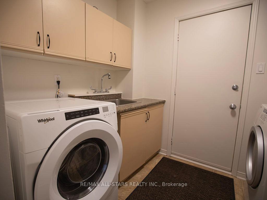 Photo 22 of 40 Carmody Lane, Uxbridge — HOMEH