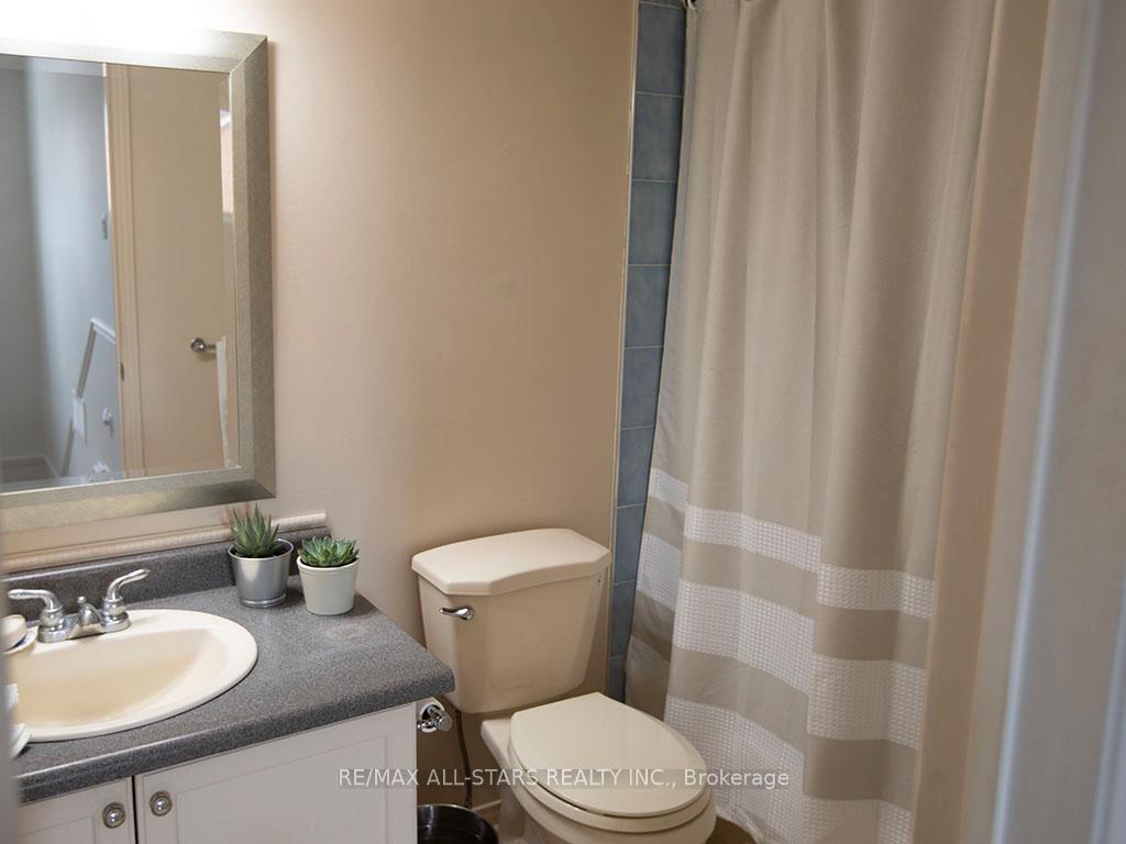 Photo 28 of 40 Carmody Lane, Uxbridge — HOMEH