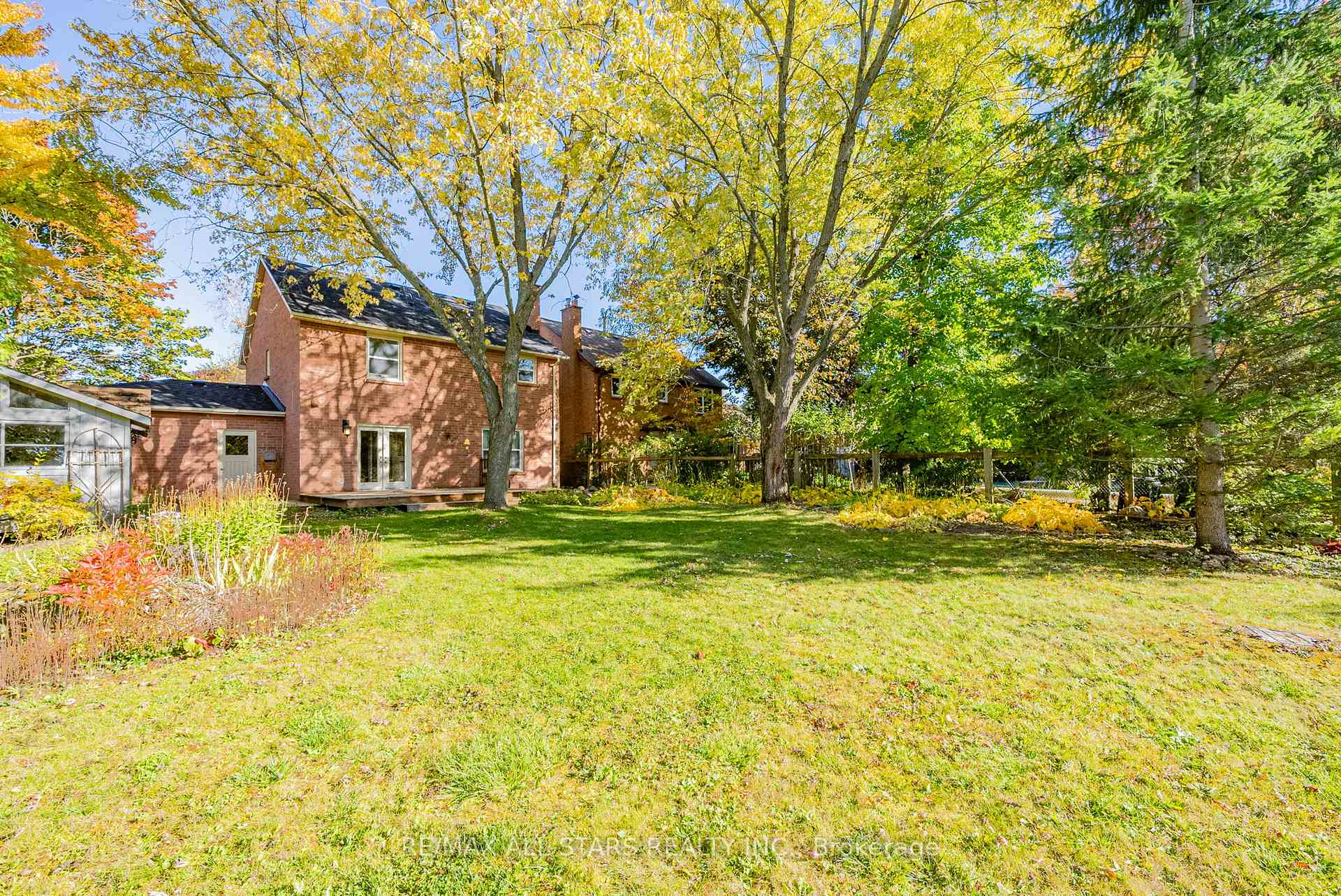 Photo 42 of 40 Carmody Lane, Uxbridge — HOMEH
