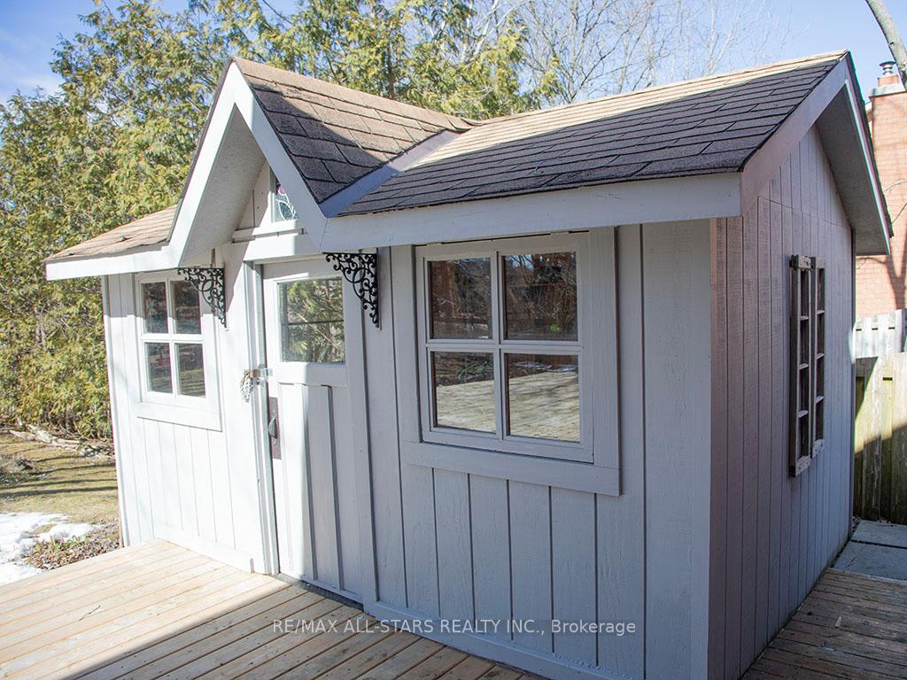 Photo 50 of 40 Carmody Lane, Uxbridge — HOMEH