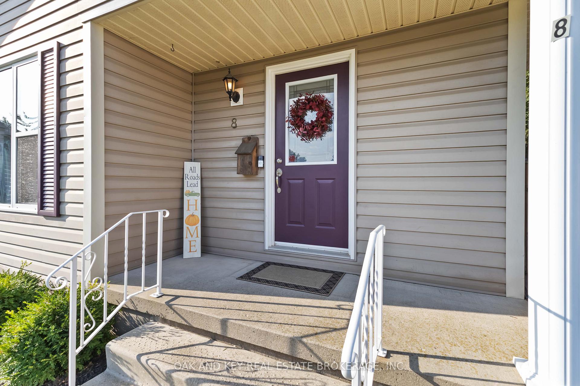 Photo 4 of 8 Grace Court, Aylmer — HOMEH