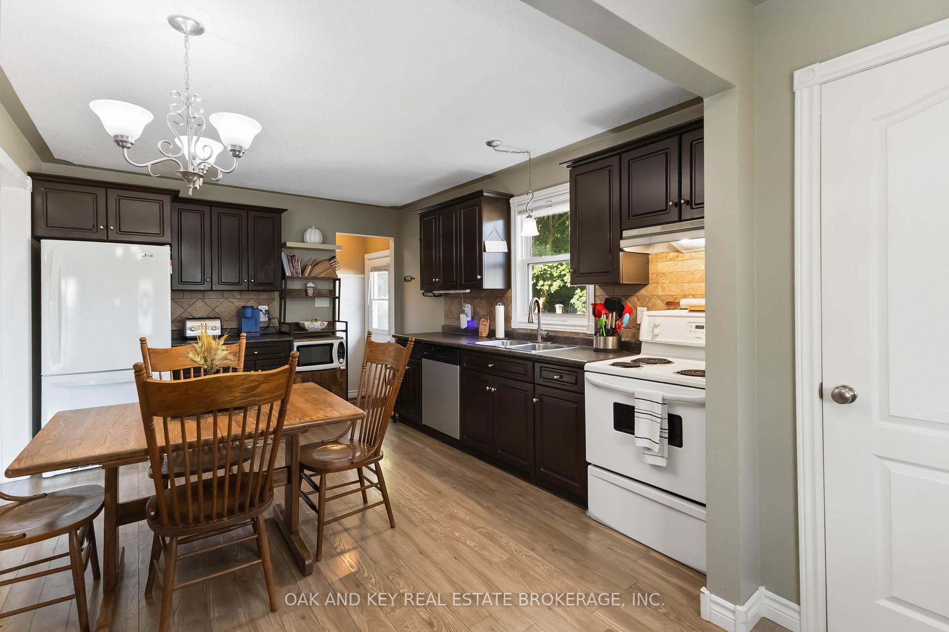 Photo 34 of 8 Grace Court, Aylmer — HOMEH