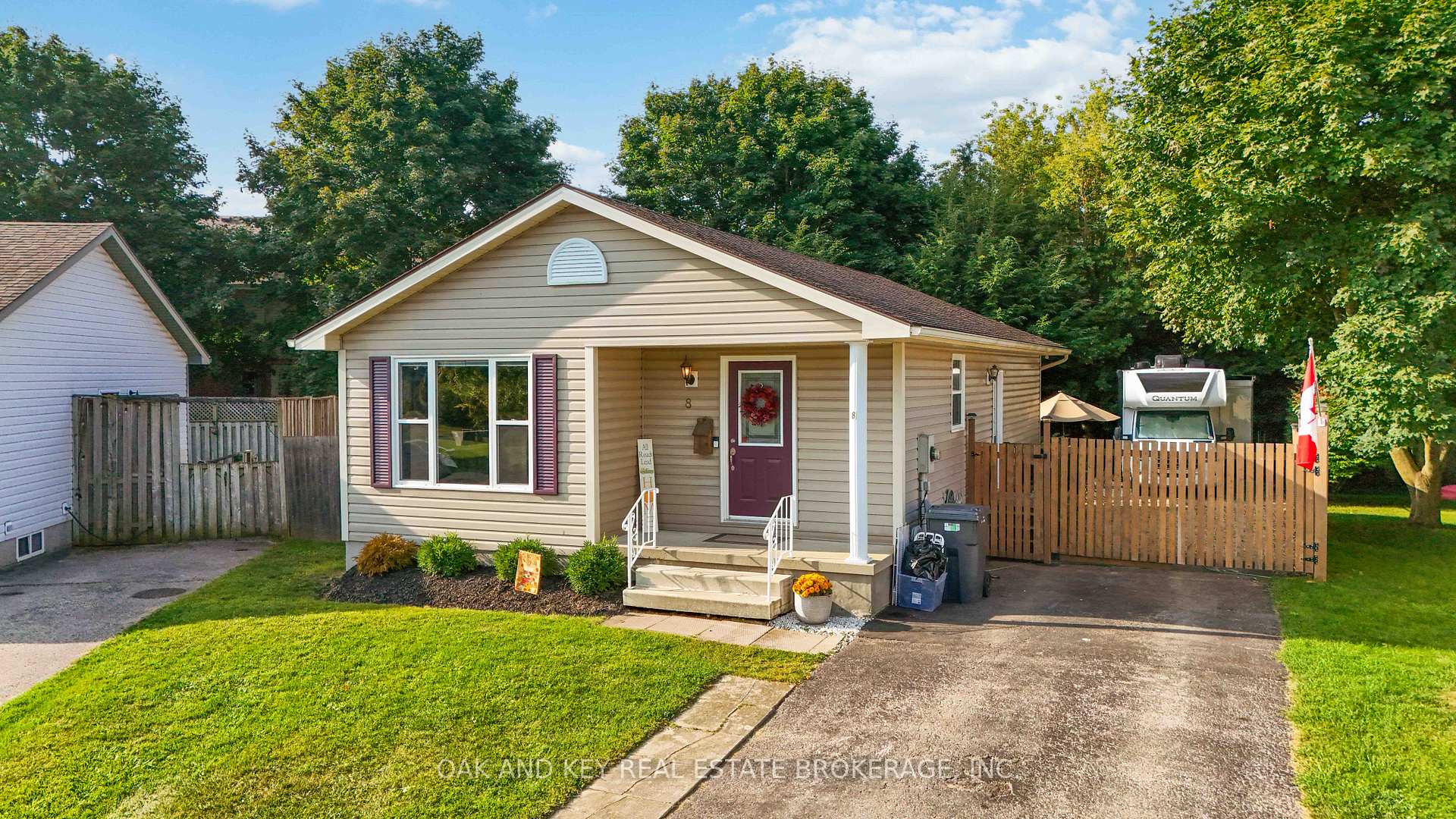 Photo 32 of 8 Grace Court, Aylmer — HOMEH