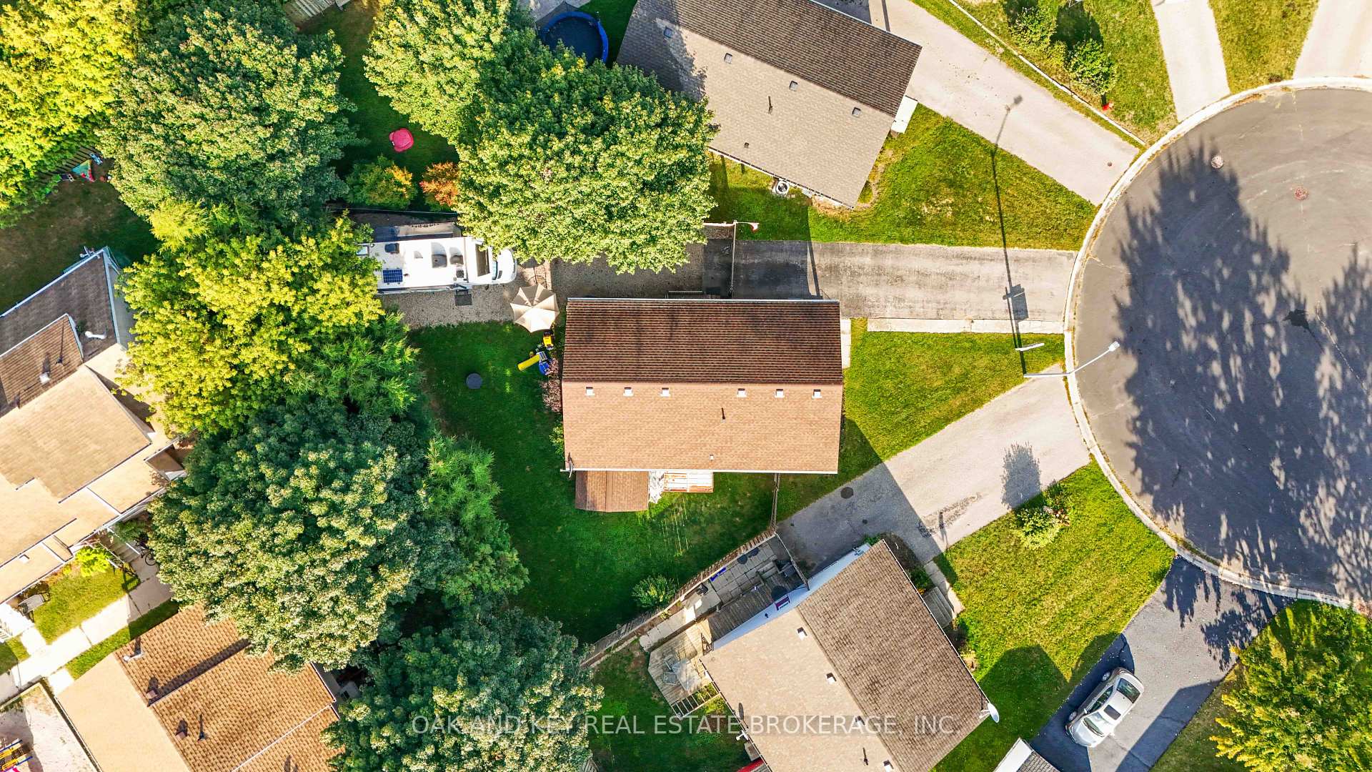 Photo 37 of 8 Grace Court, Aylmer — HOMEH