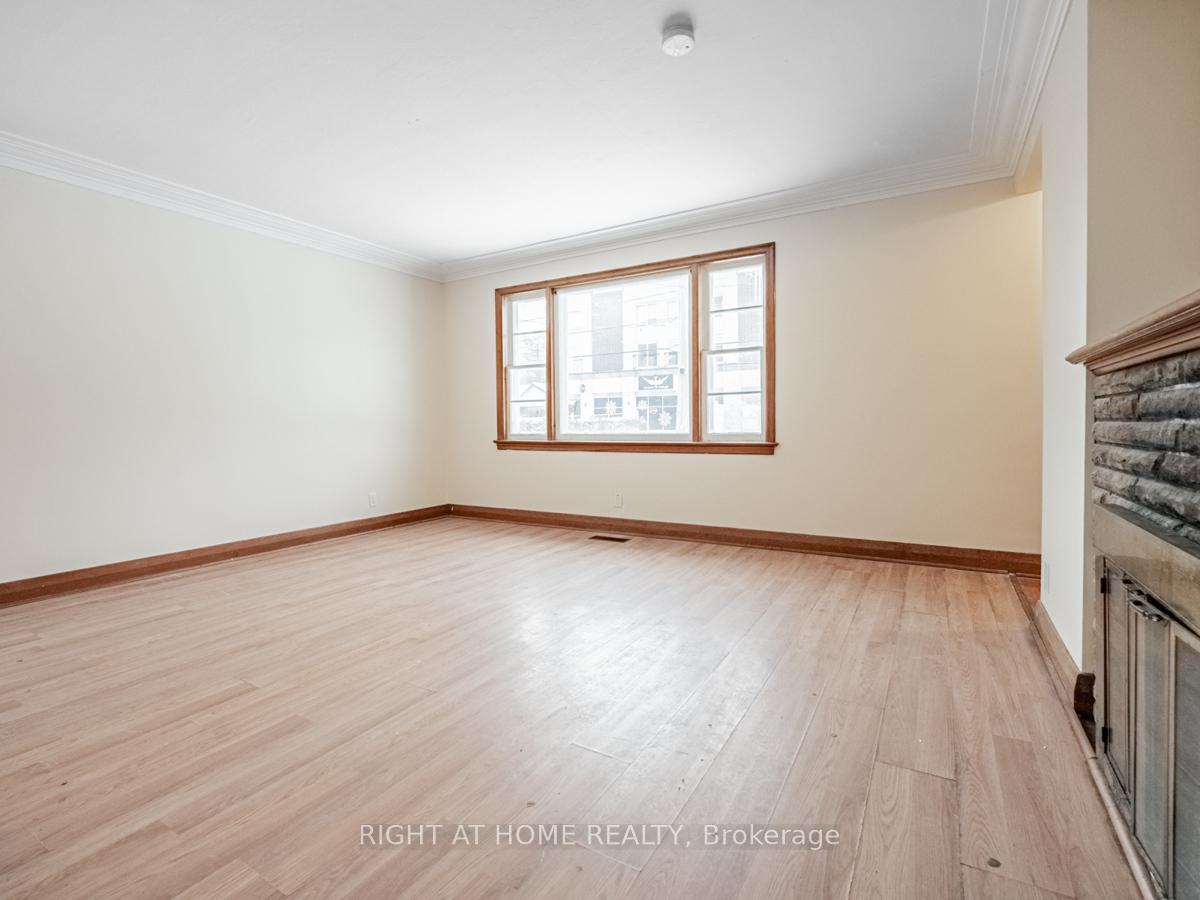 Photo 10 of 293 Albert Street, Waterloo, Downtown Waterloo — HOMEH