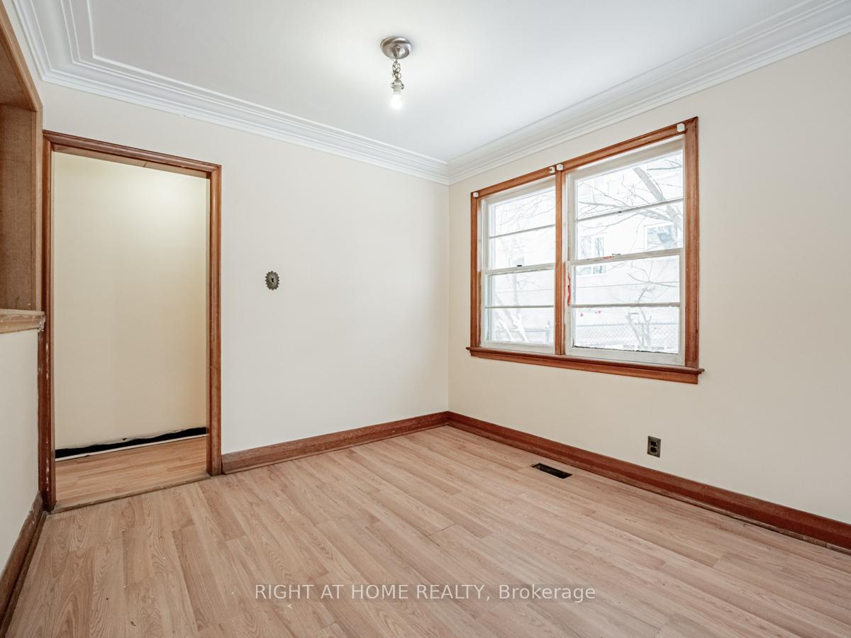 Photo 12 of 293 Albert Street, Waterloo, Downtown Waterloo — HOMEH