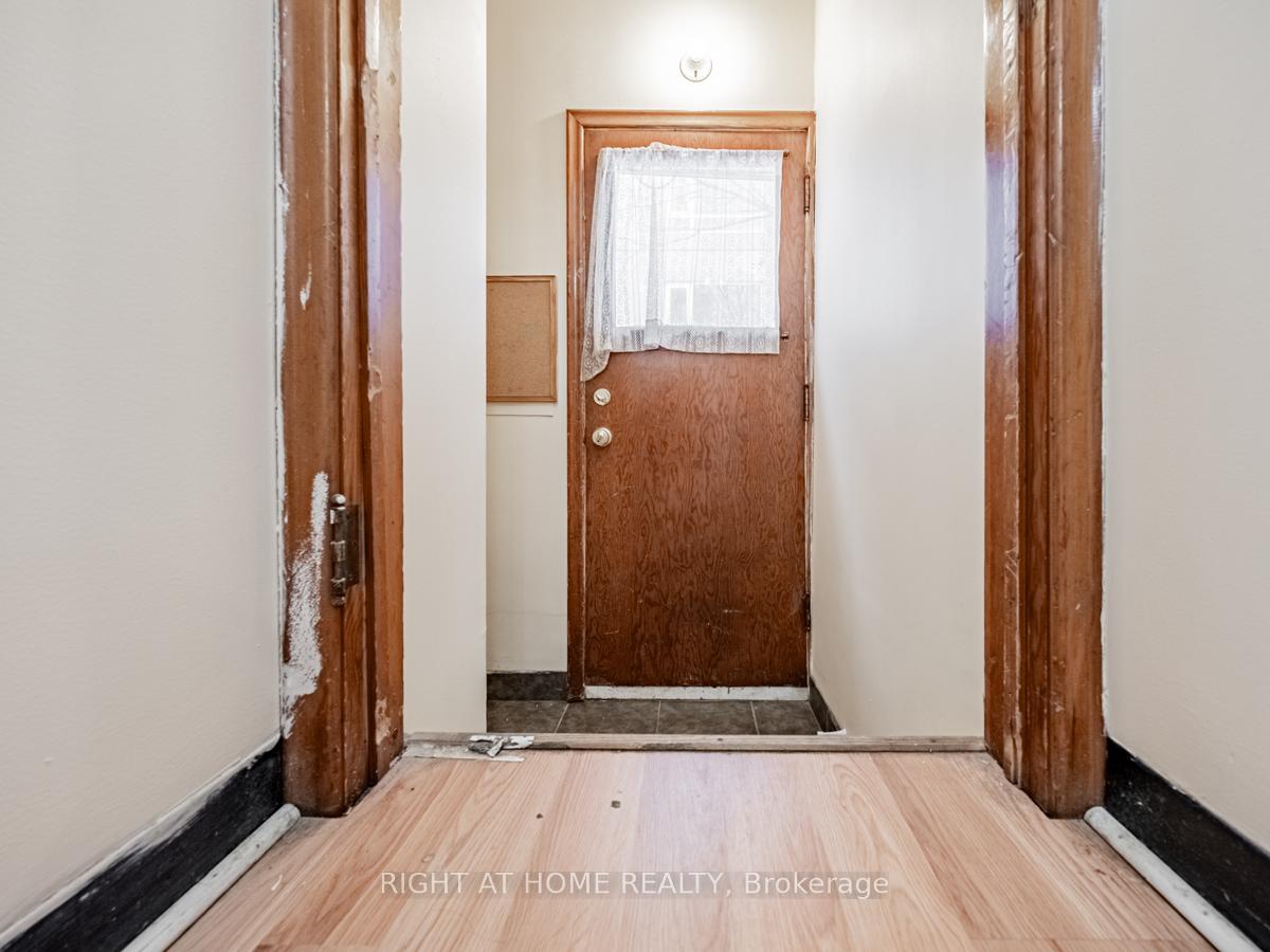 Photo 24 of 293 Albert Street, Waterloo, Downtown Waterloo — HOMEH