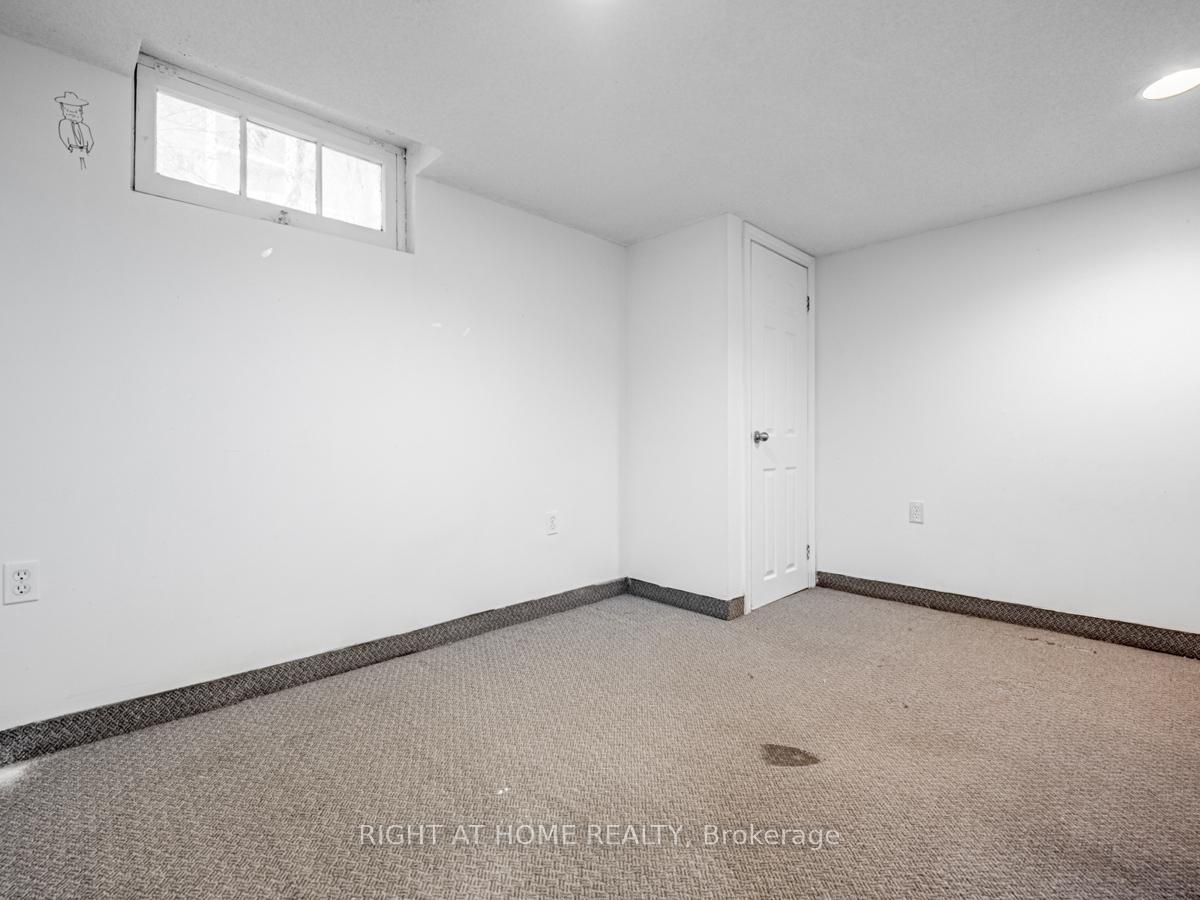 Photo 31 of 293 Albert Street, Waterloo, Downtown Waterloo — HOMEH