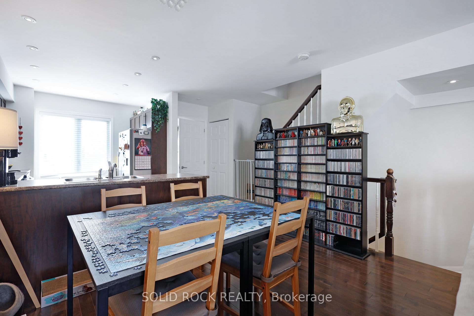 Photo 5 of 753 Sanibel, Ottawa, Westcliffe Estates — HOMEH