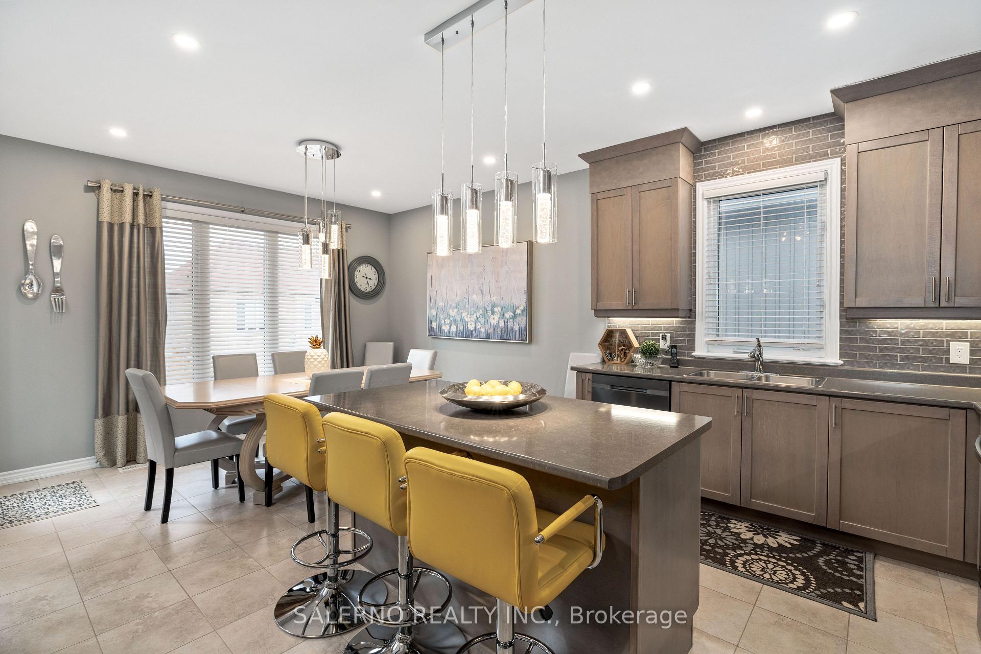 Photo 11 of 92 Allegra Drive, Wasaga Beach — HOMEH
