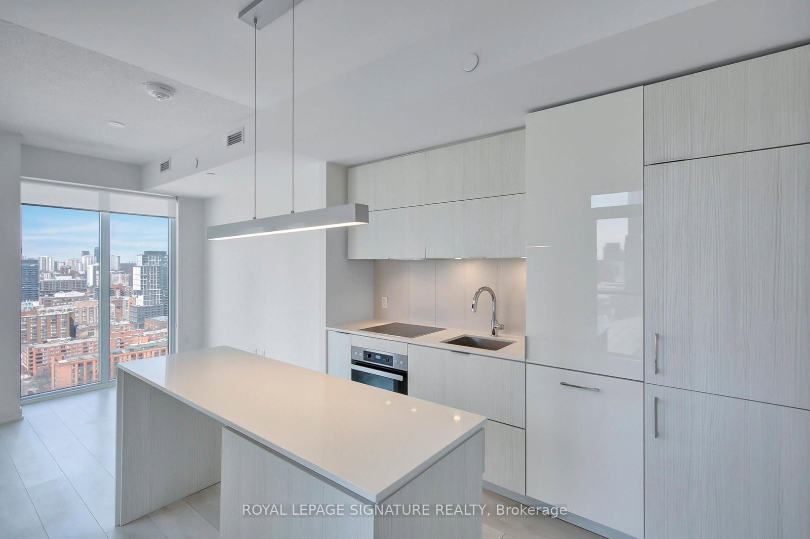 Photo 5 of Unit 2208, 20 Richardson St, Toronto, Waterfront Communities — HOMEH