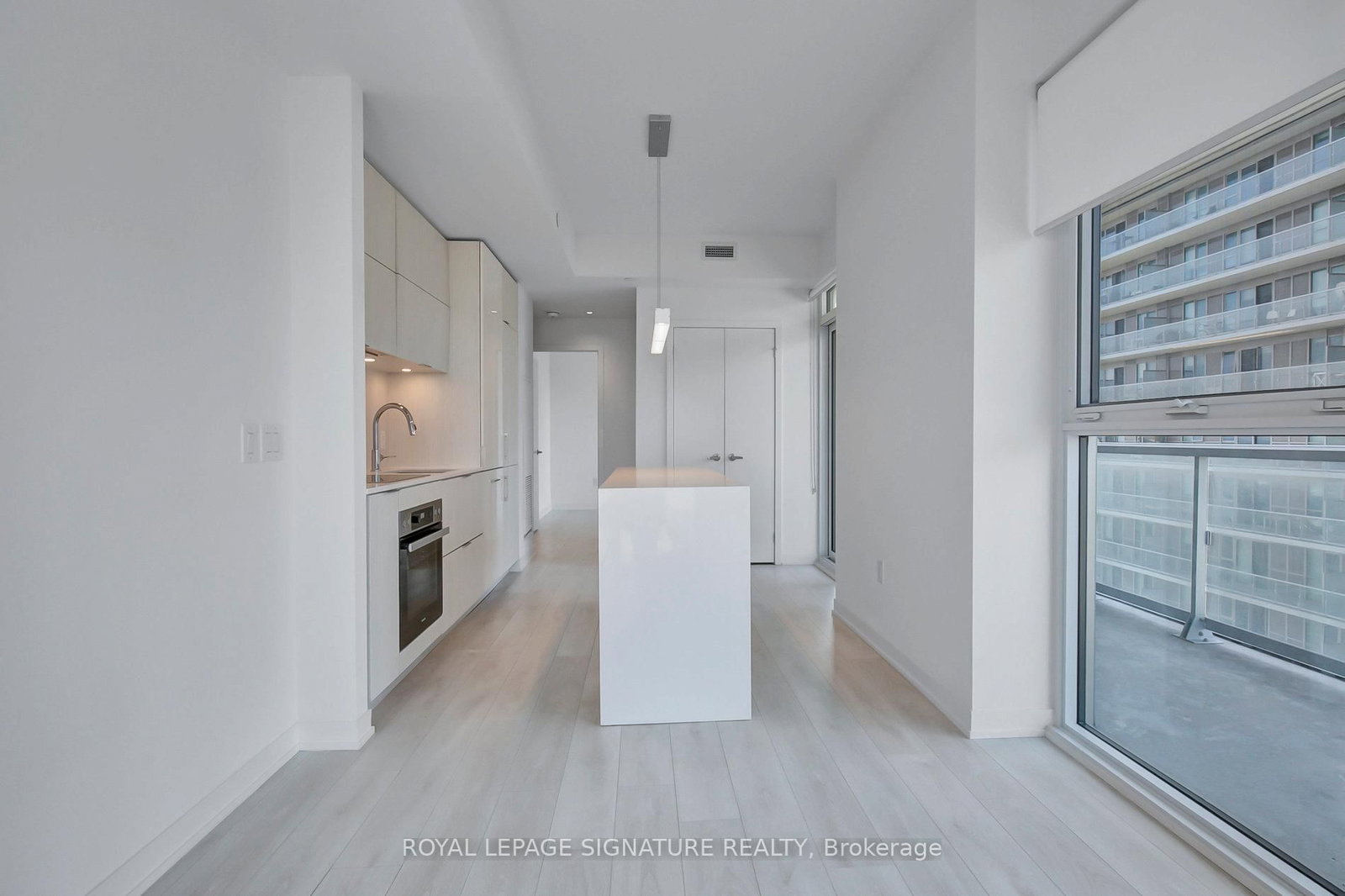 Photo 3 of Unit 2208, 20 Richardson St, Toronto, Waterfront Communities — HOMEH