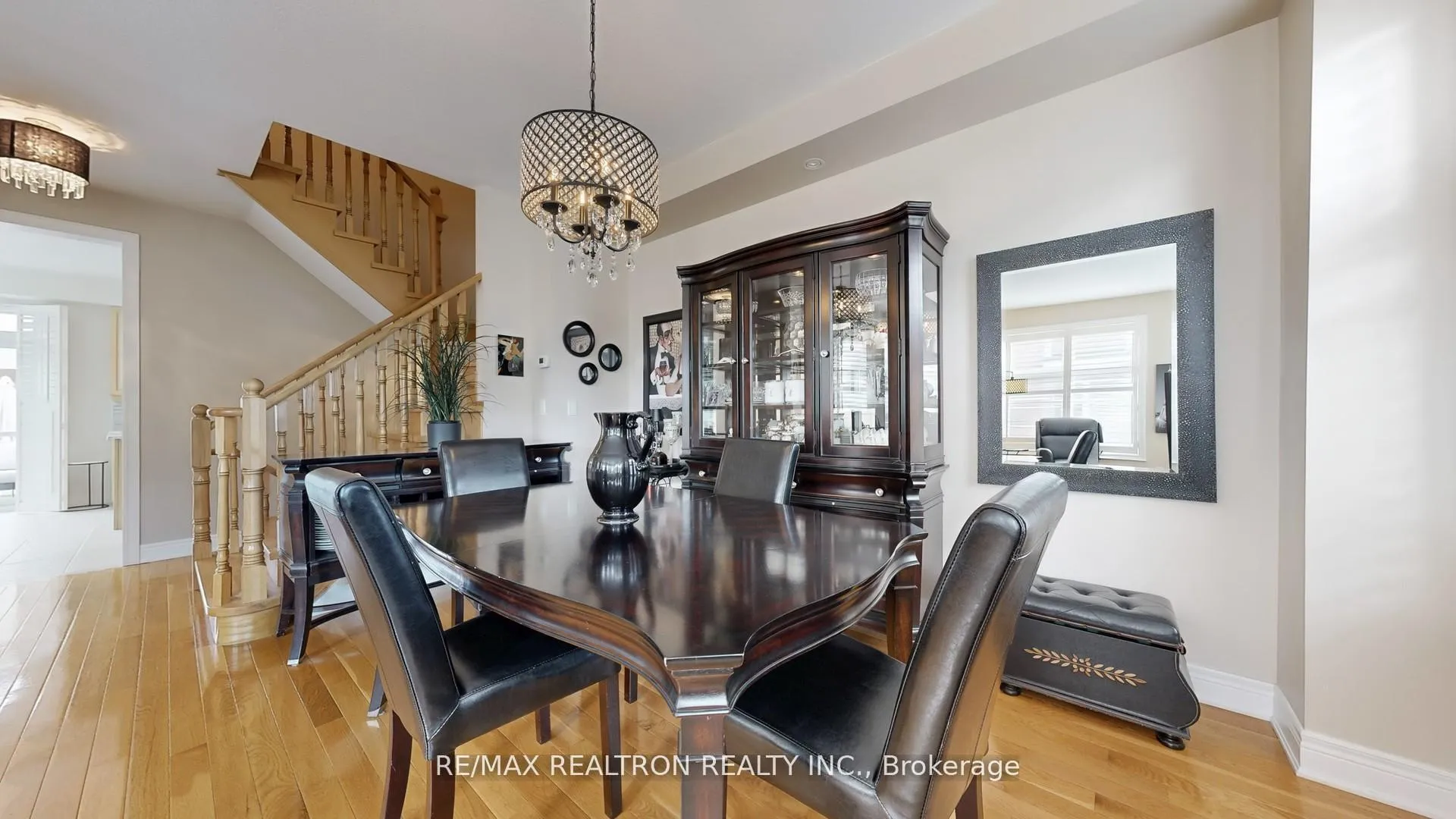 Photo 11 of 85 Vittorio De Luca Drive, Vaughan, East Woodbridge — HOMEH