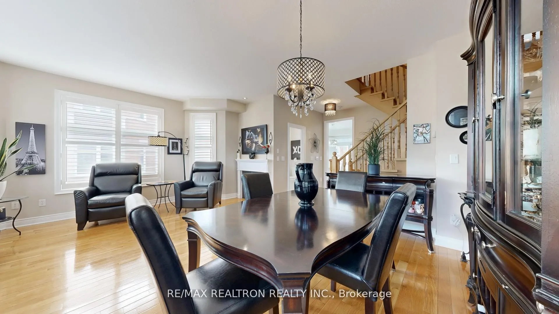 Photo 12 of 85 Vittorio De Luca Drive, Vaughan, East Woodbridge — HOMEH