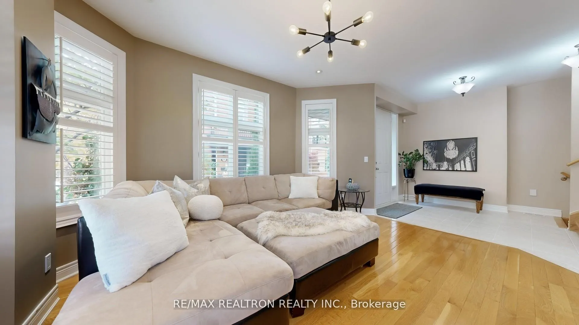 Photo 42 of 85 Vittorio De Luca Drive, Vaughan, East Woodbridge — HOMEH