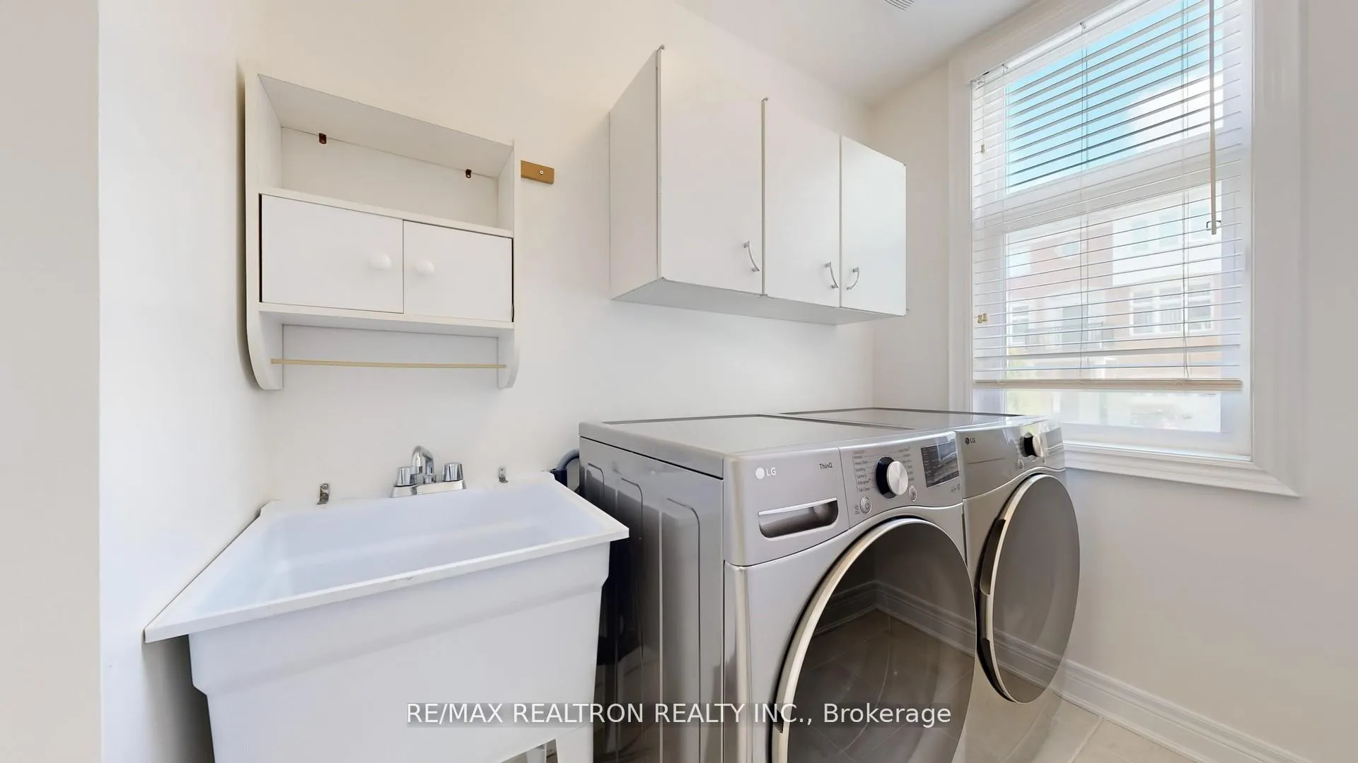 Photo 44 of 85 Vittorio De Luca Drive, Vaughan, East Woodbridge — HOMEH