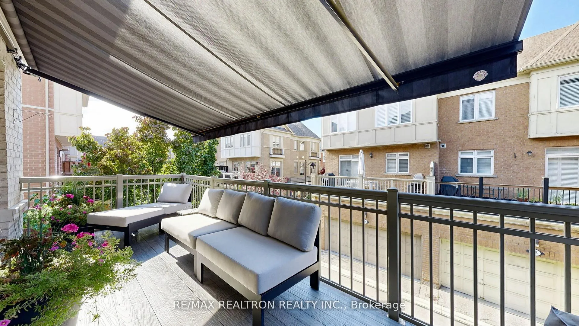 Photo 46 of 85 Vittorio De Luca Drive, Vaughan, East Woodbridge — HOMEH
