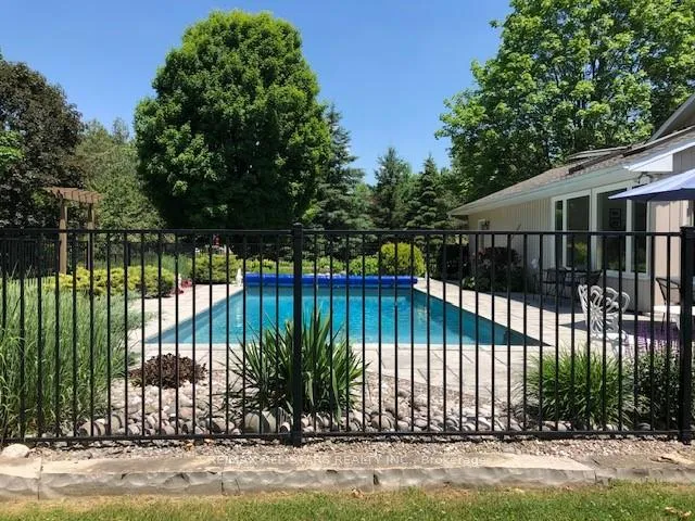 Photo 10 of 4 Deerfoot Drive, Uxbridge, Rural Uxbridge — HOMEH