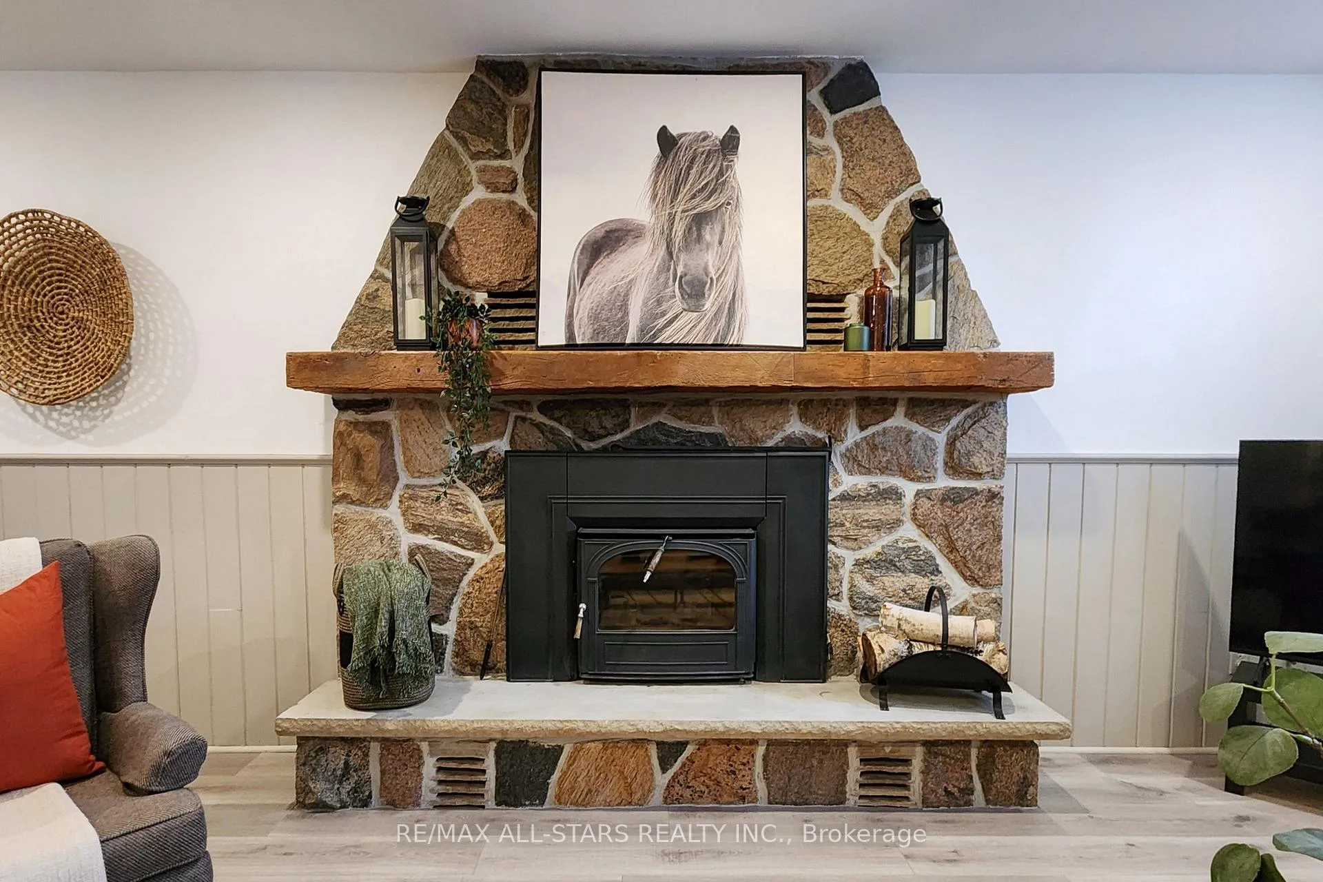 Photo 42 of 4 Deerfoot Drive, Uxbridge, Rural Uxbridge — HOMEH