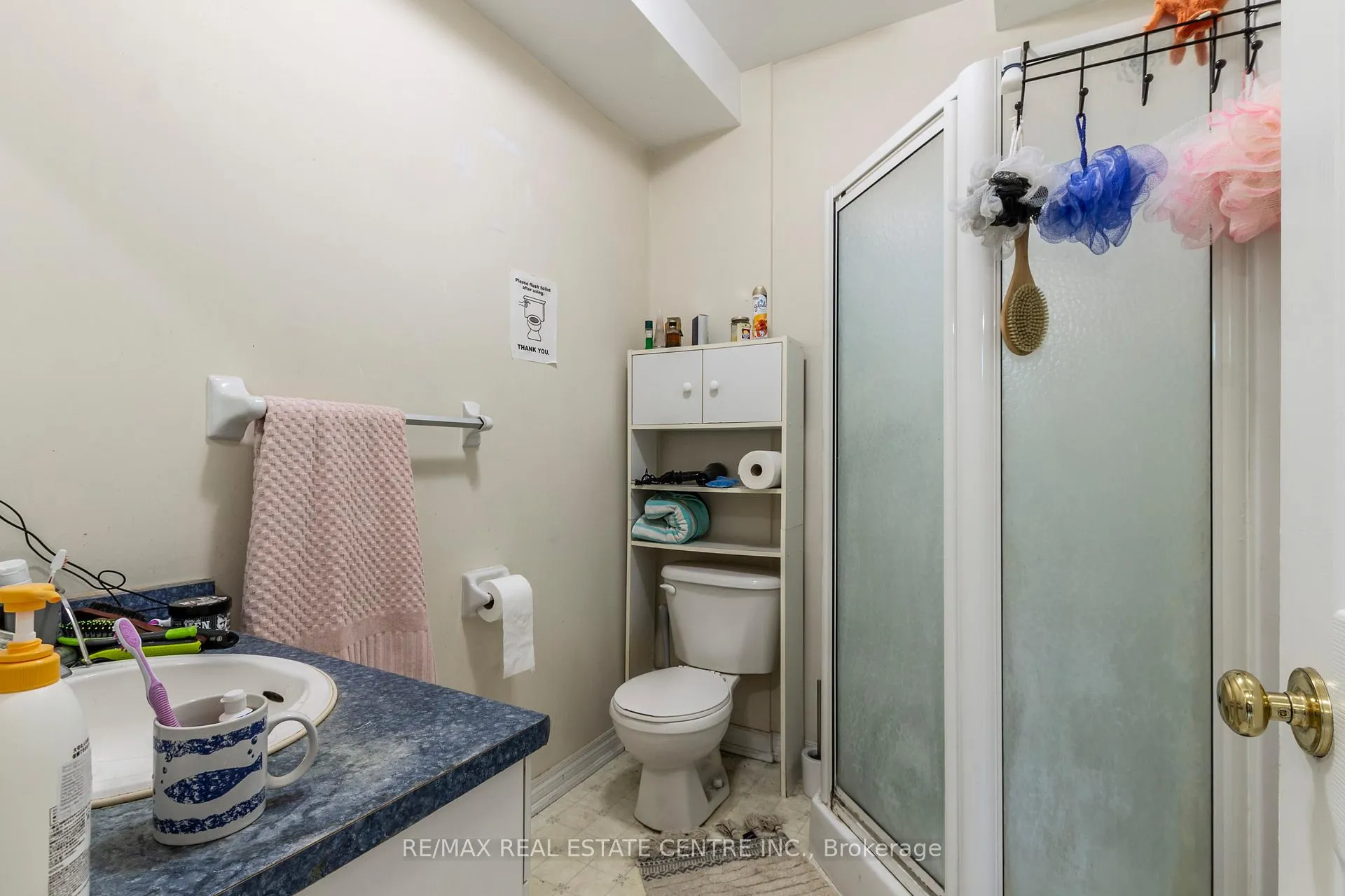 Photo 15 of 178 Erb Street W, Waterloo — HOMEH